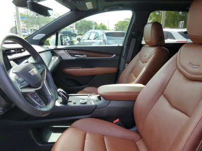 2023 Cadillac XT5 Premium Luxury