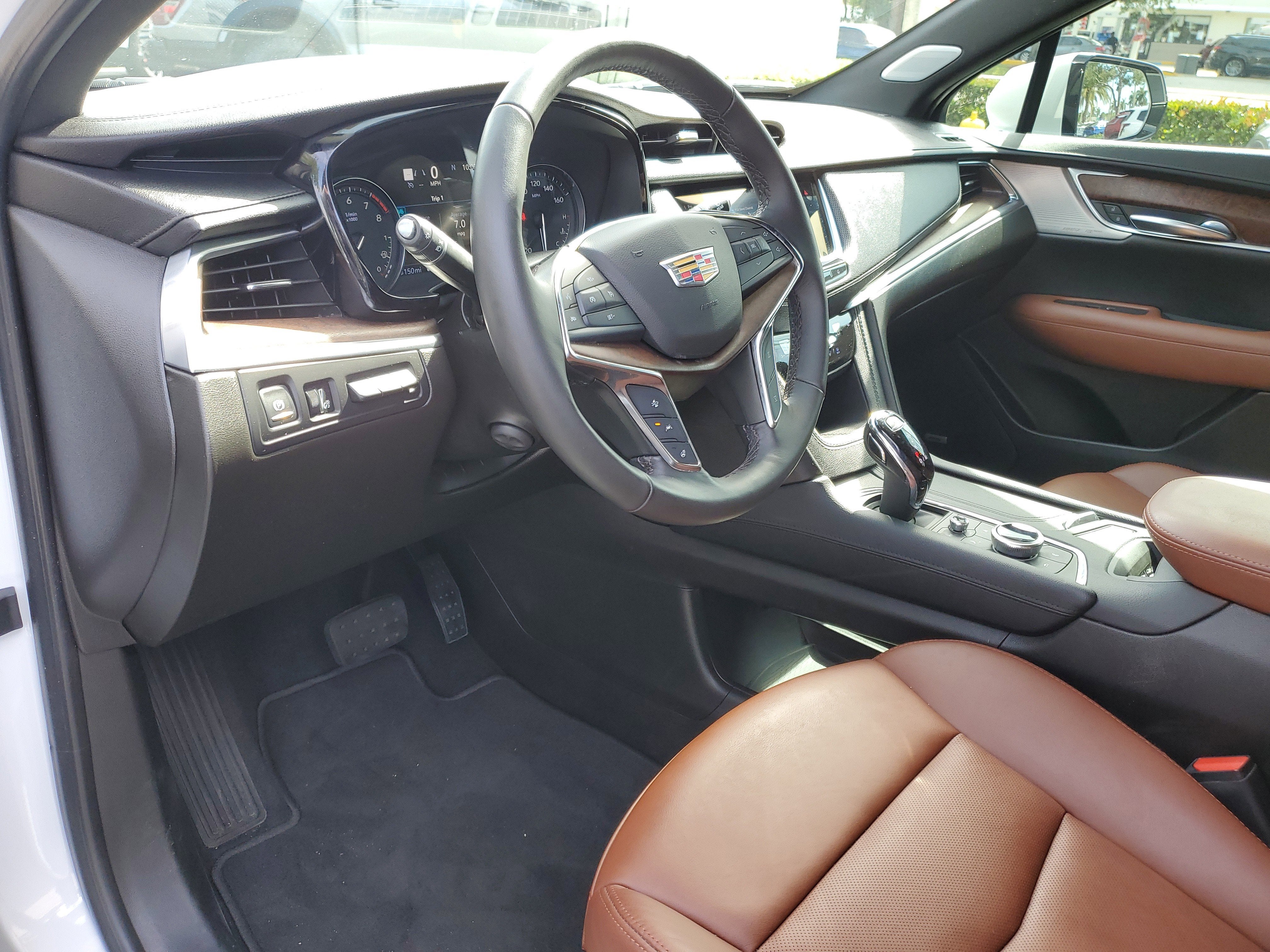 2023 Cadillac XT5 Premium Luxury