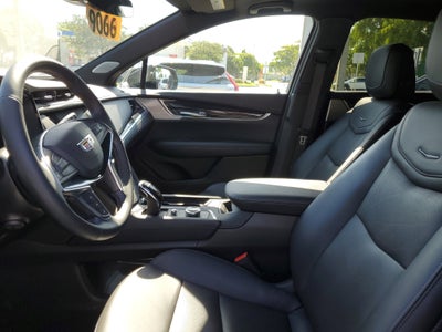 2025 Cadillac XT5 Premium Luxury