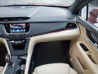 2018 Cadillac XT5 Luxury AWD