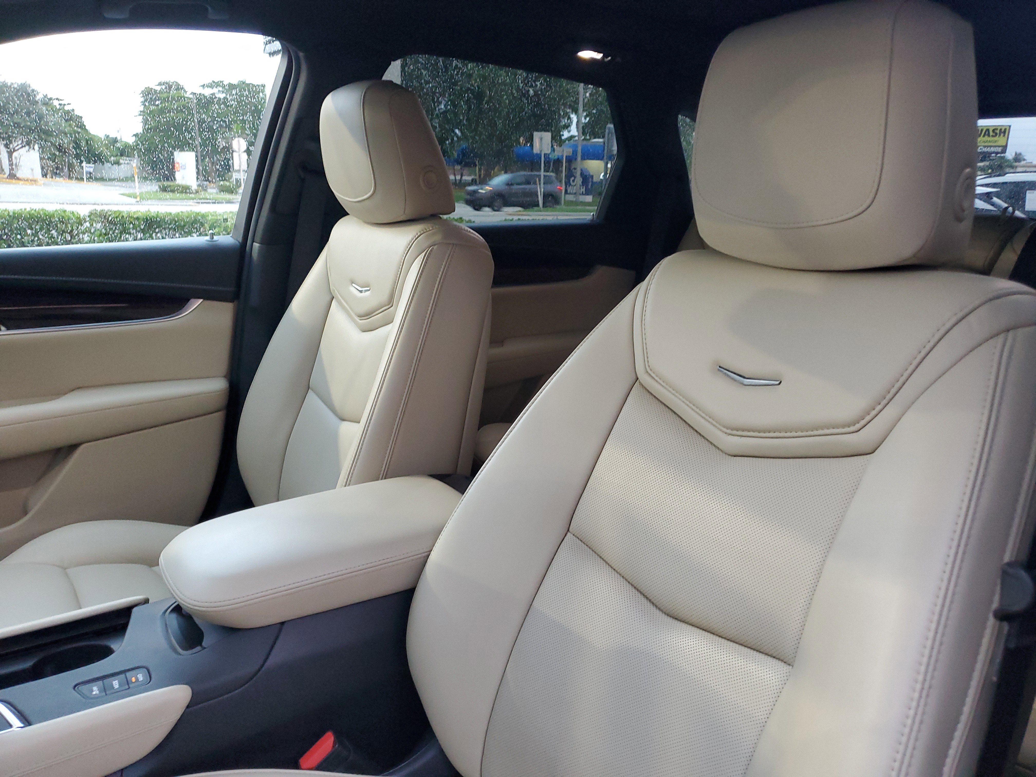 2018 Cadillac XT5 Luxury AWD