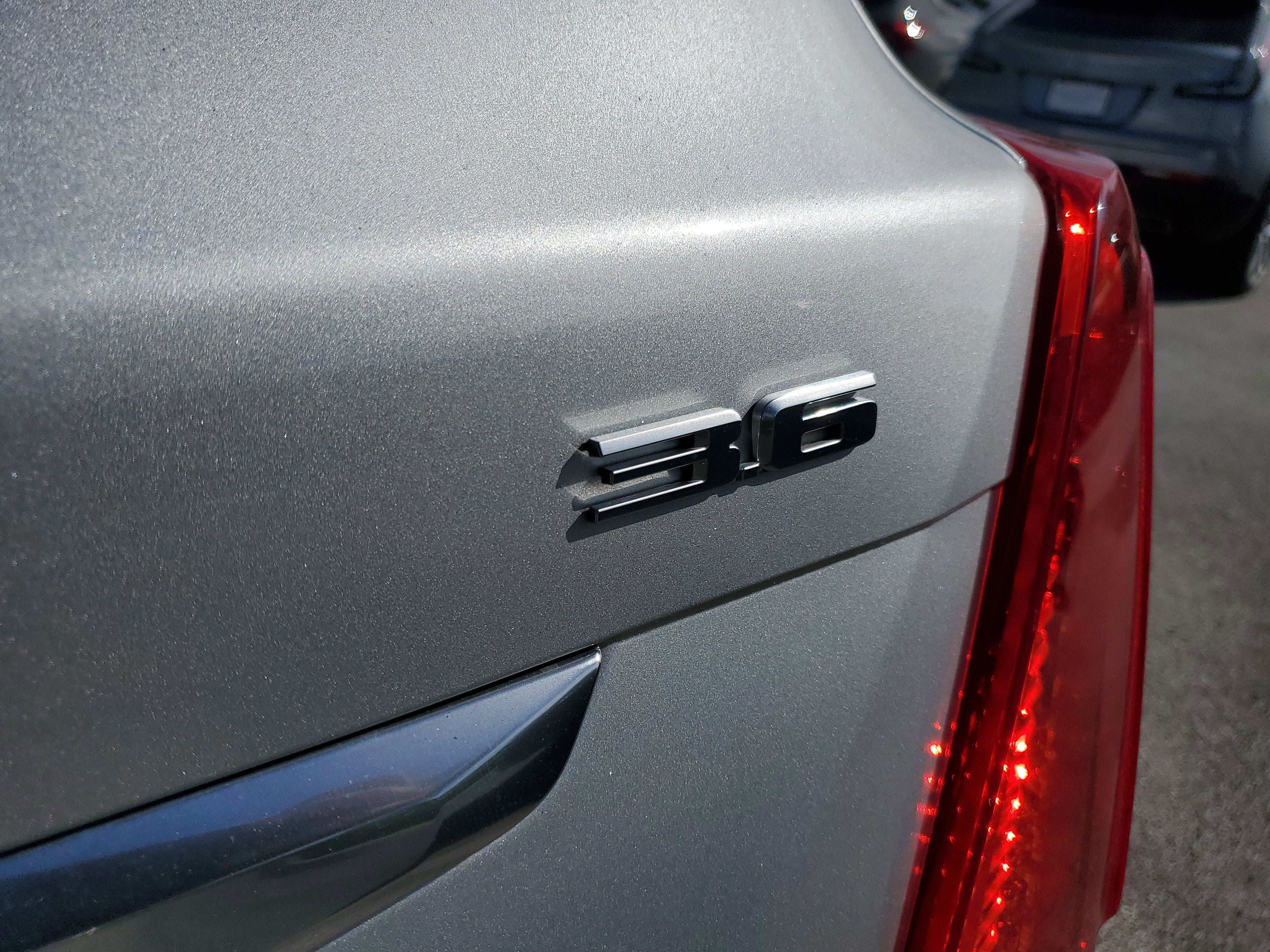 2019 Cadillac XT5 Premium Luxury FWD