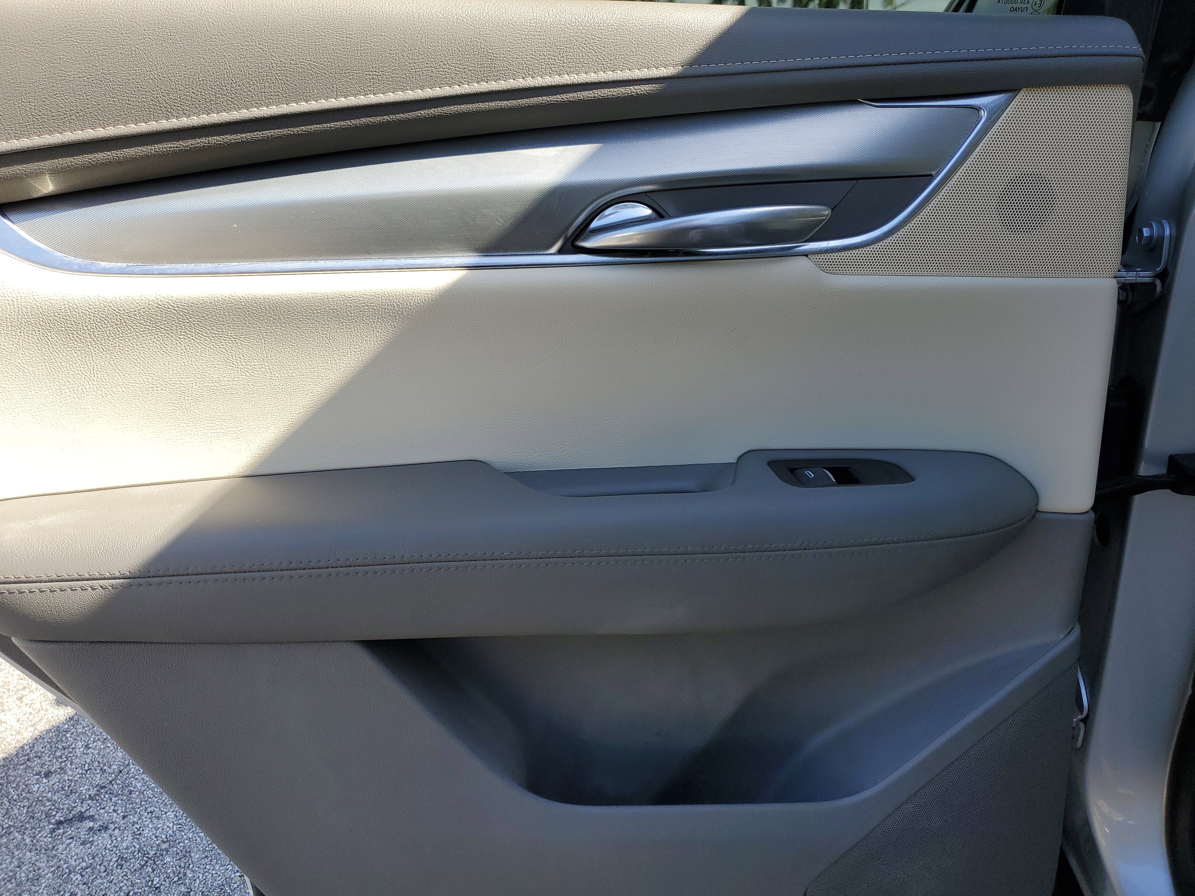 2019 Cadillac XT5 Premium Luxury FWD