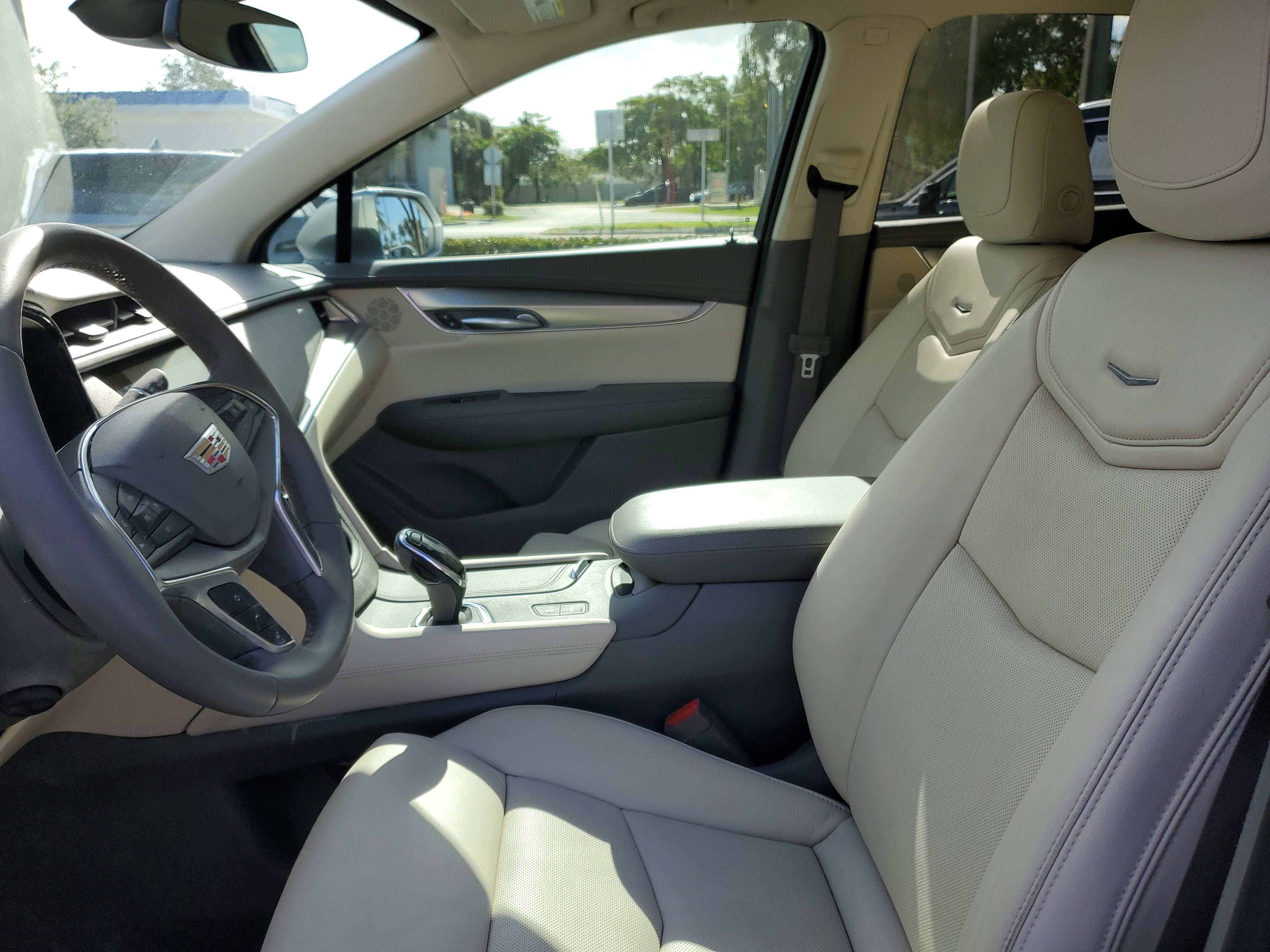 2019 Cadillac XT5 Premium Luxury FWD