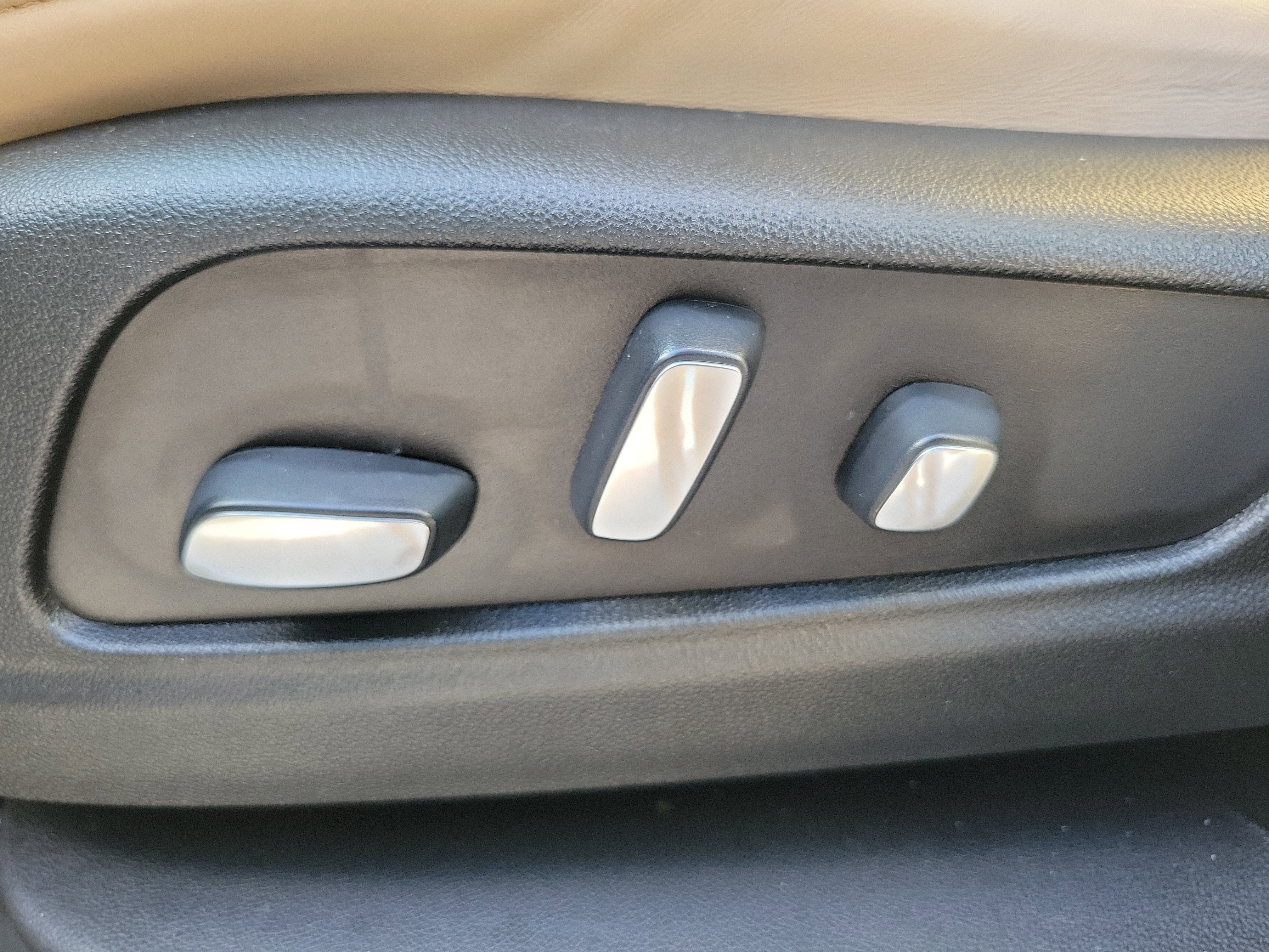 2019 Cadillac XT5 Platinum AWD