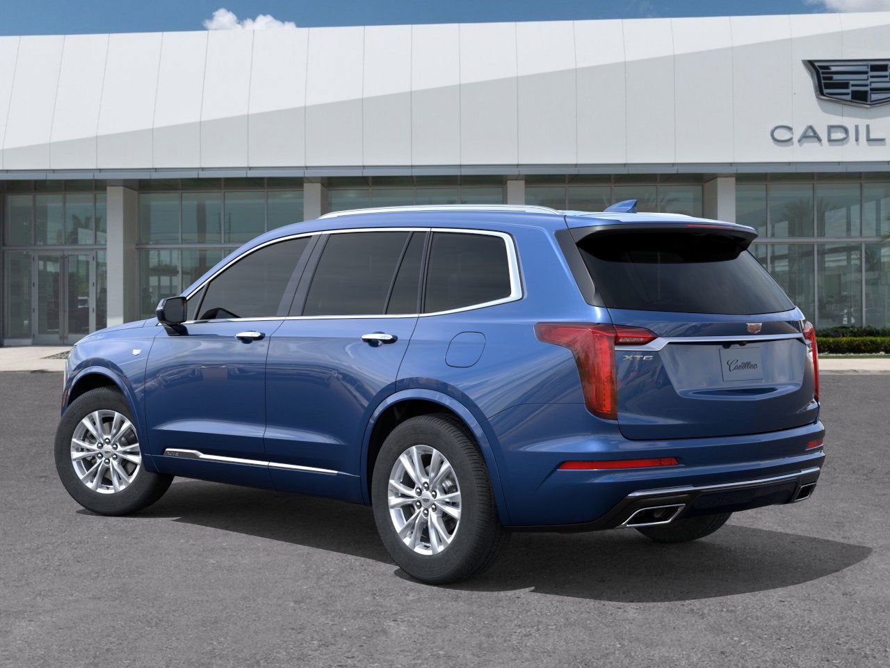 2025 Cadillac XT6 Luxury