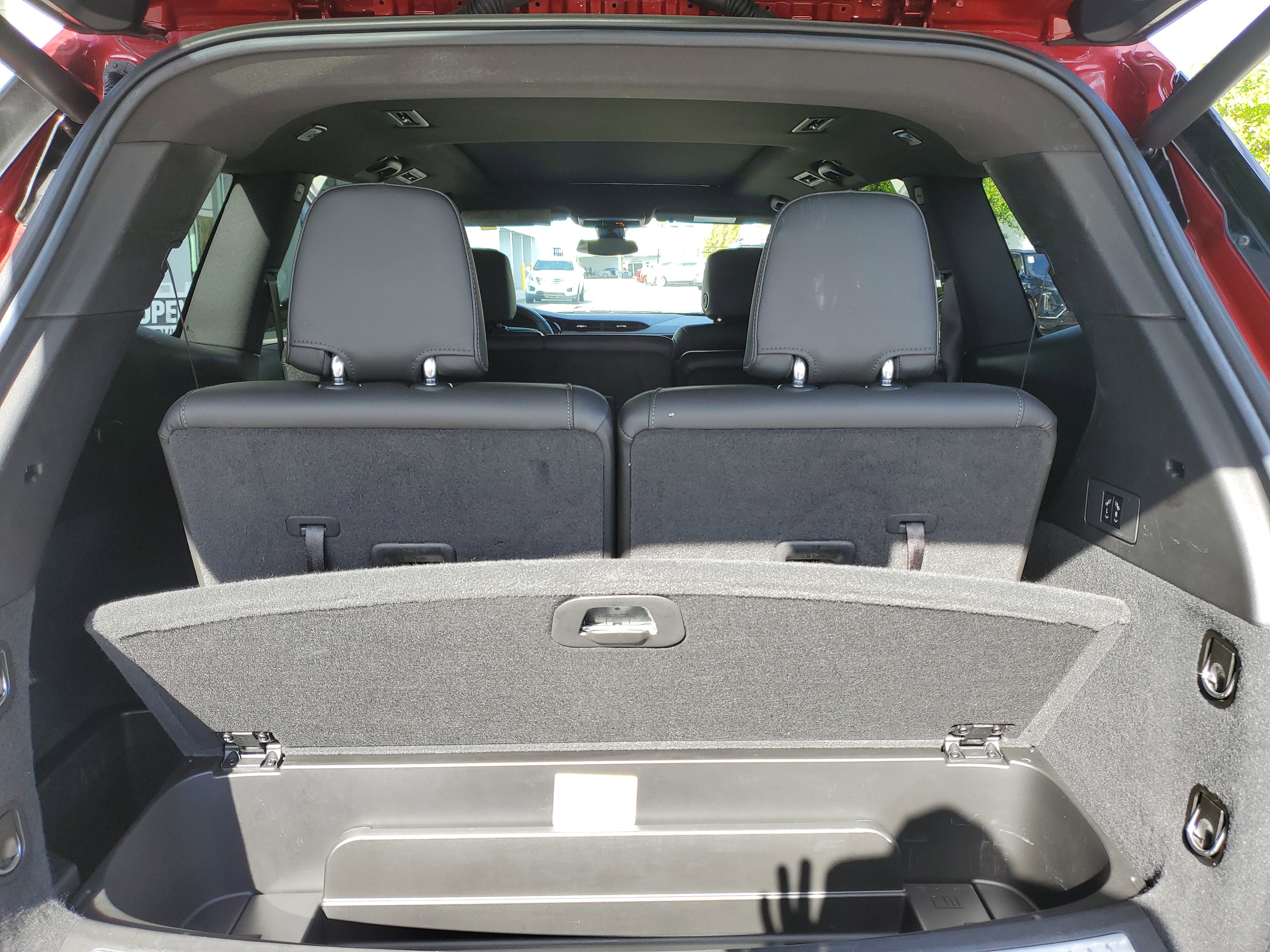 2024 Cadillac XT6 Luxury
