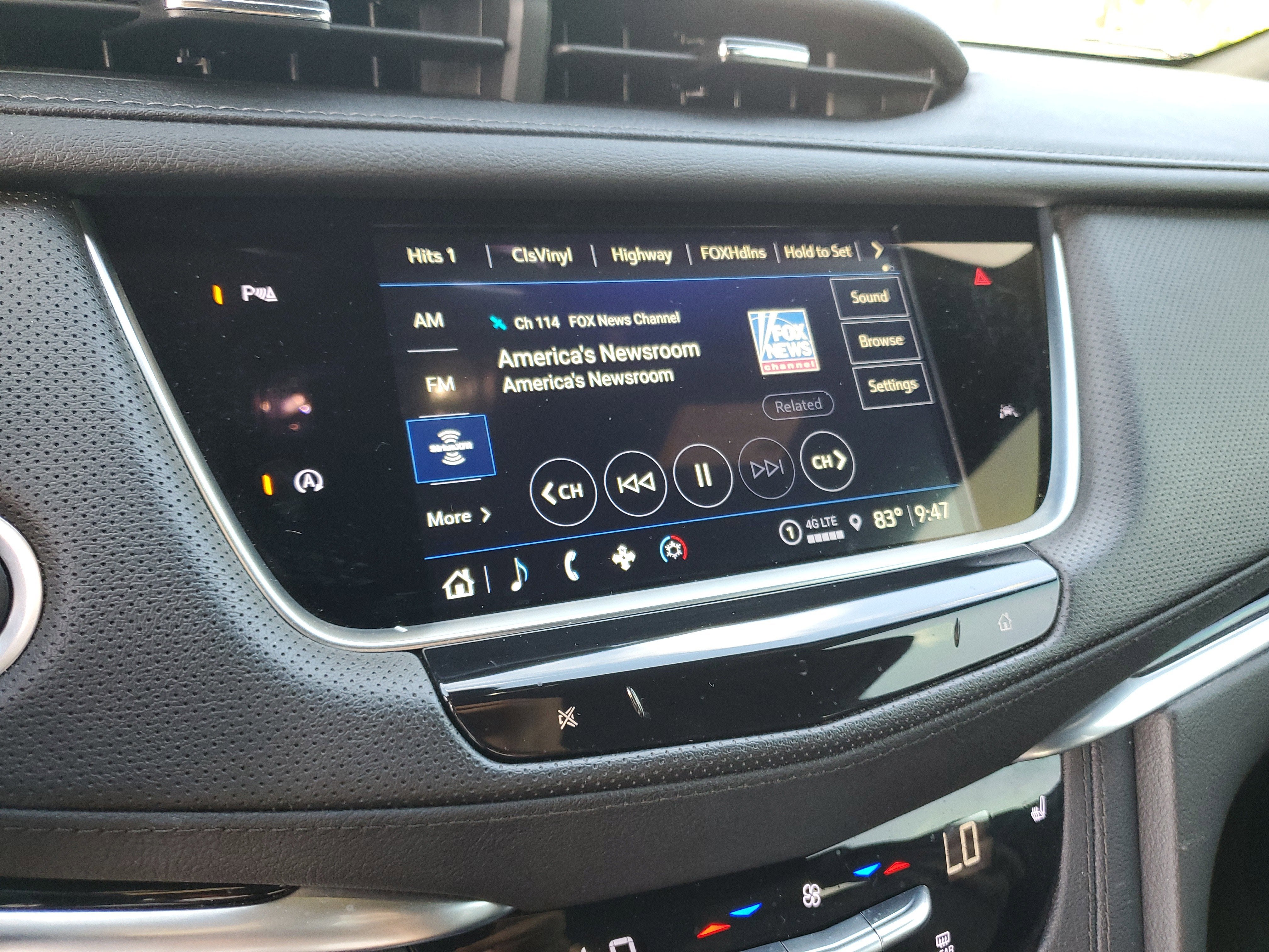 2024 Cadillac XT6 Luxury