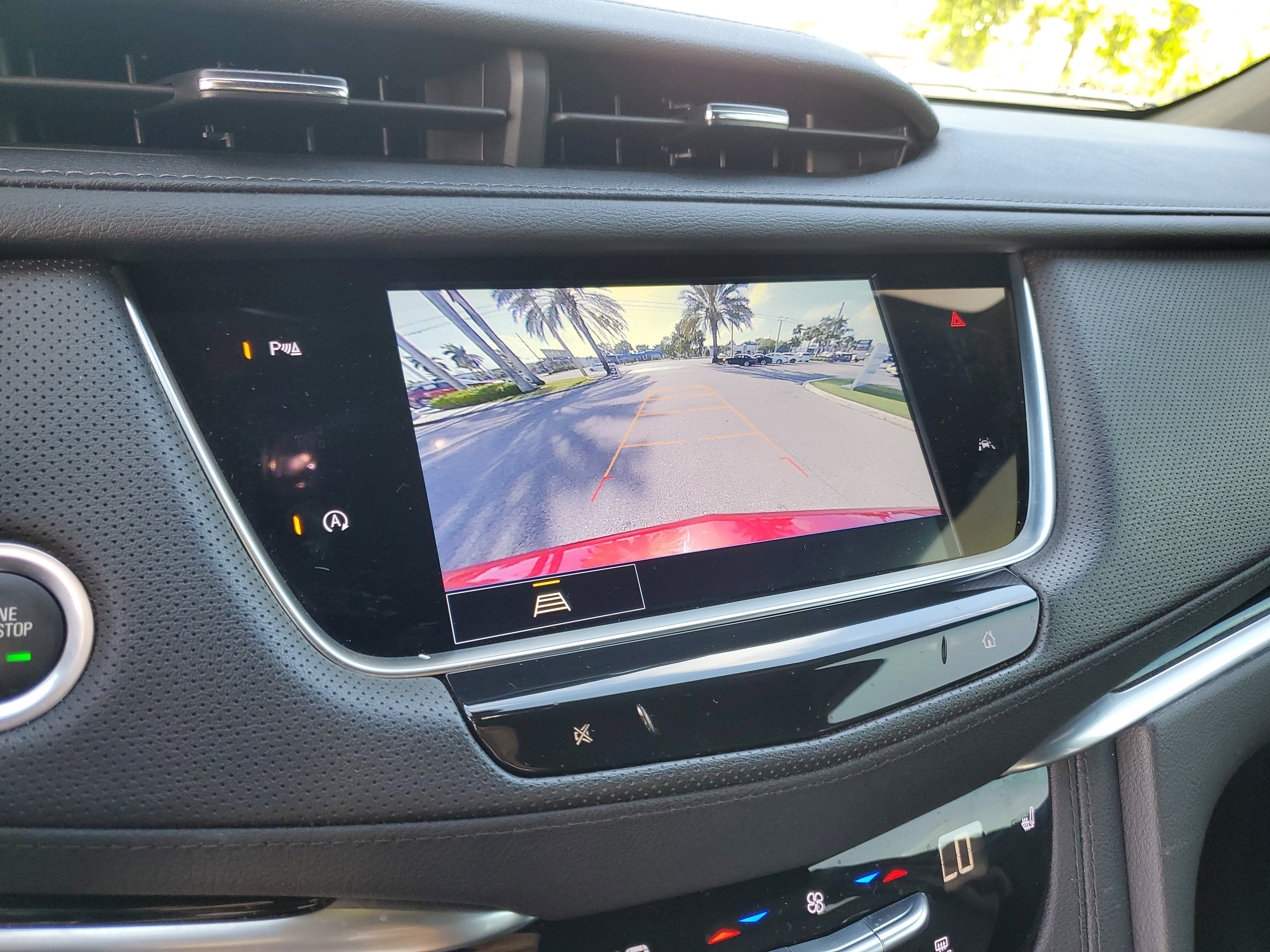 2024 Cadillac XT6 Luxury
