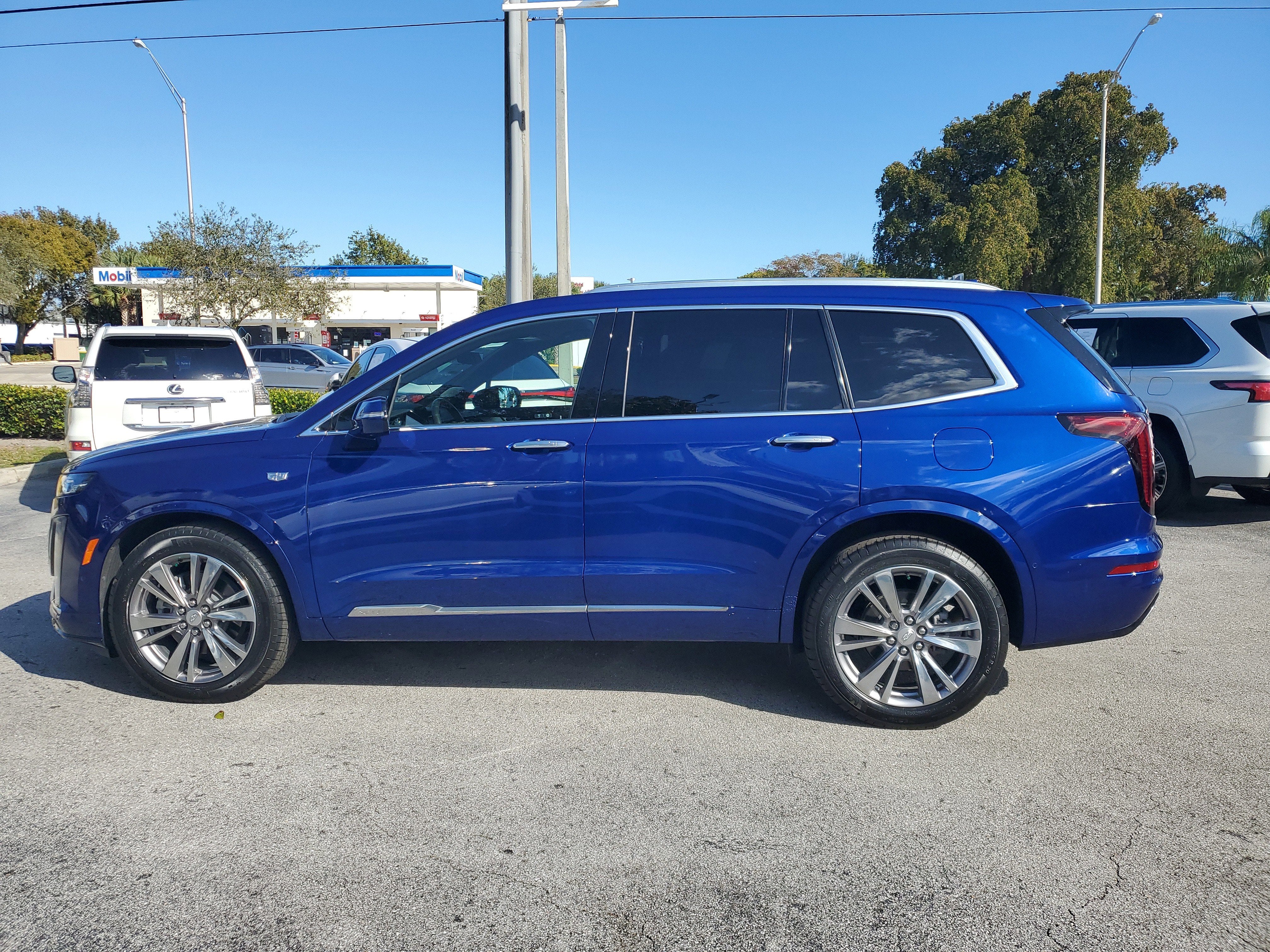 2023 Cadillac XT6 Premium Luxury