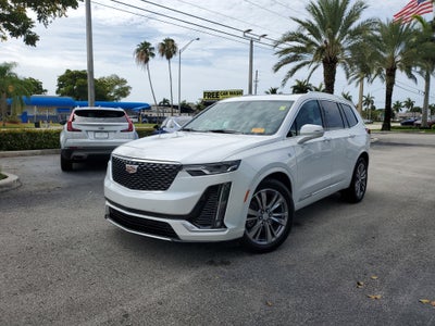 2025 Cadillac XT6 Premium Luxury