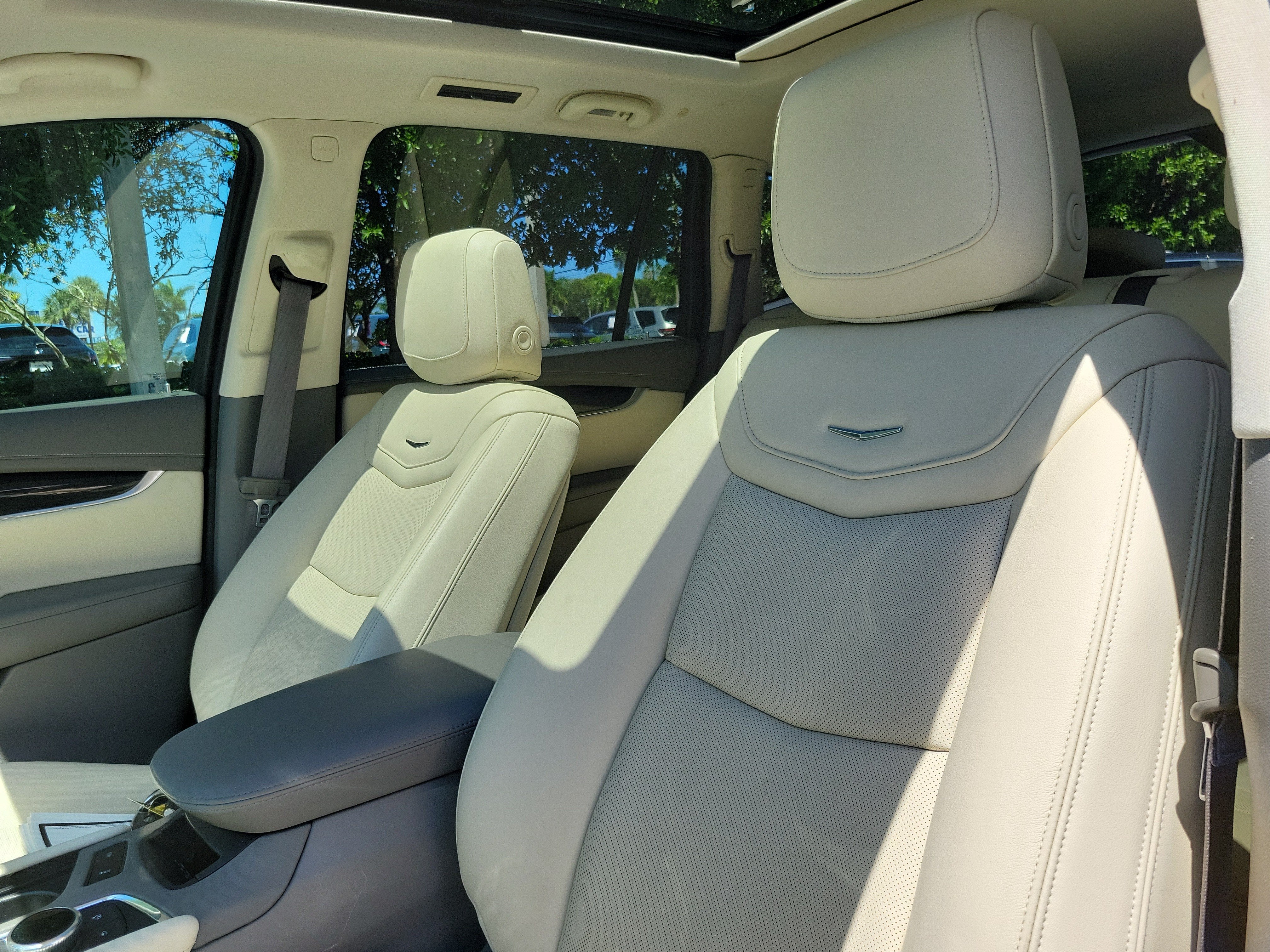 2020 Cadillac XT6 FWD Premium Luxury