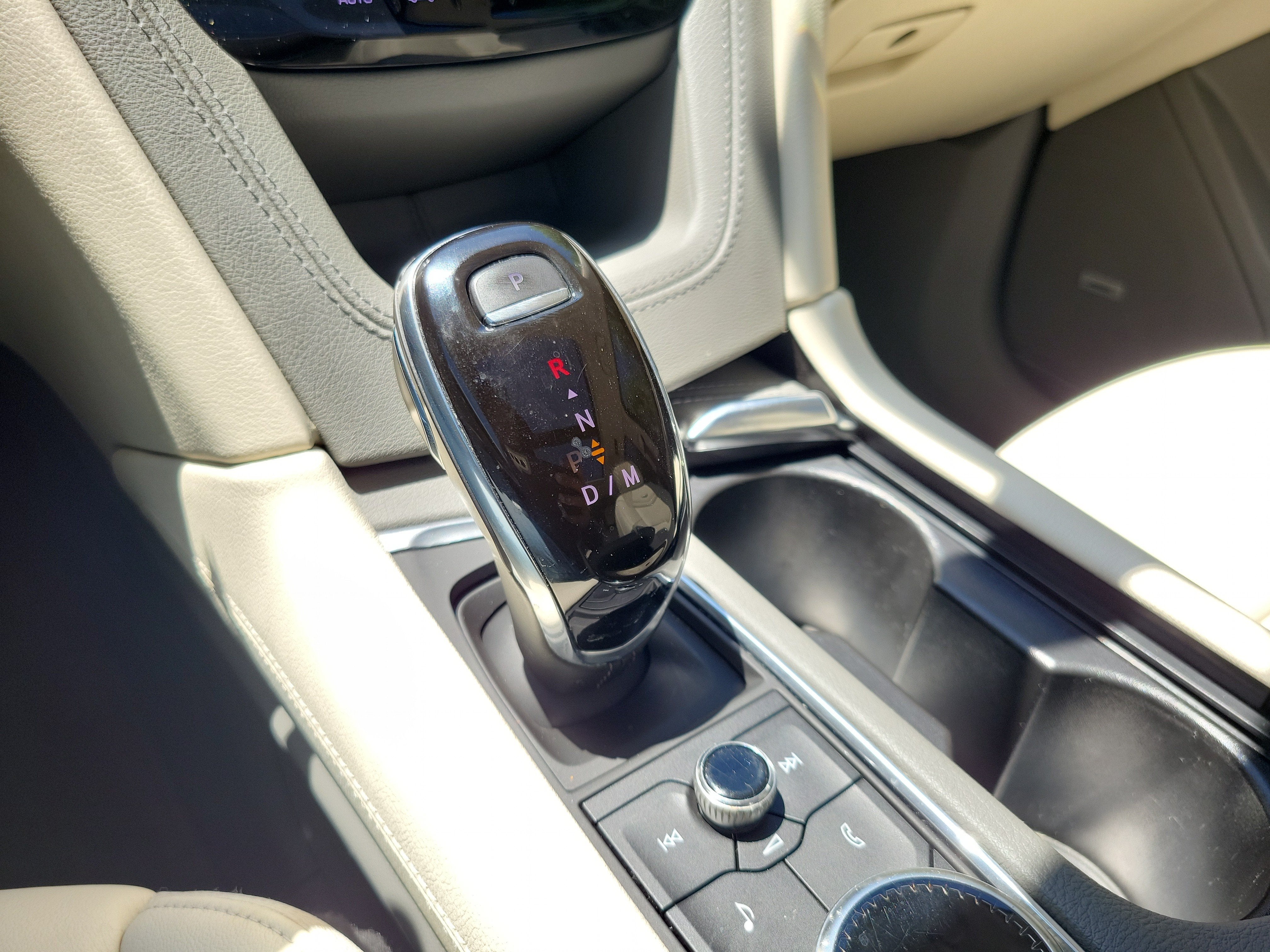 2020 Cadillac XT6 FWD Premium Luxury