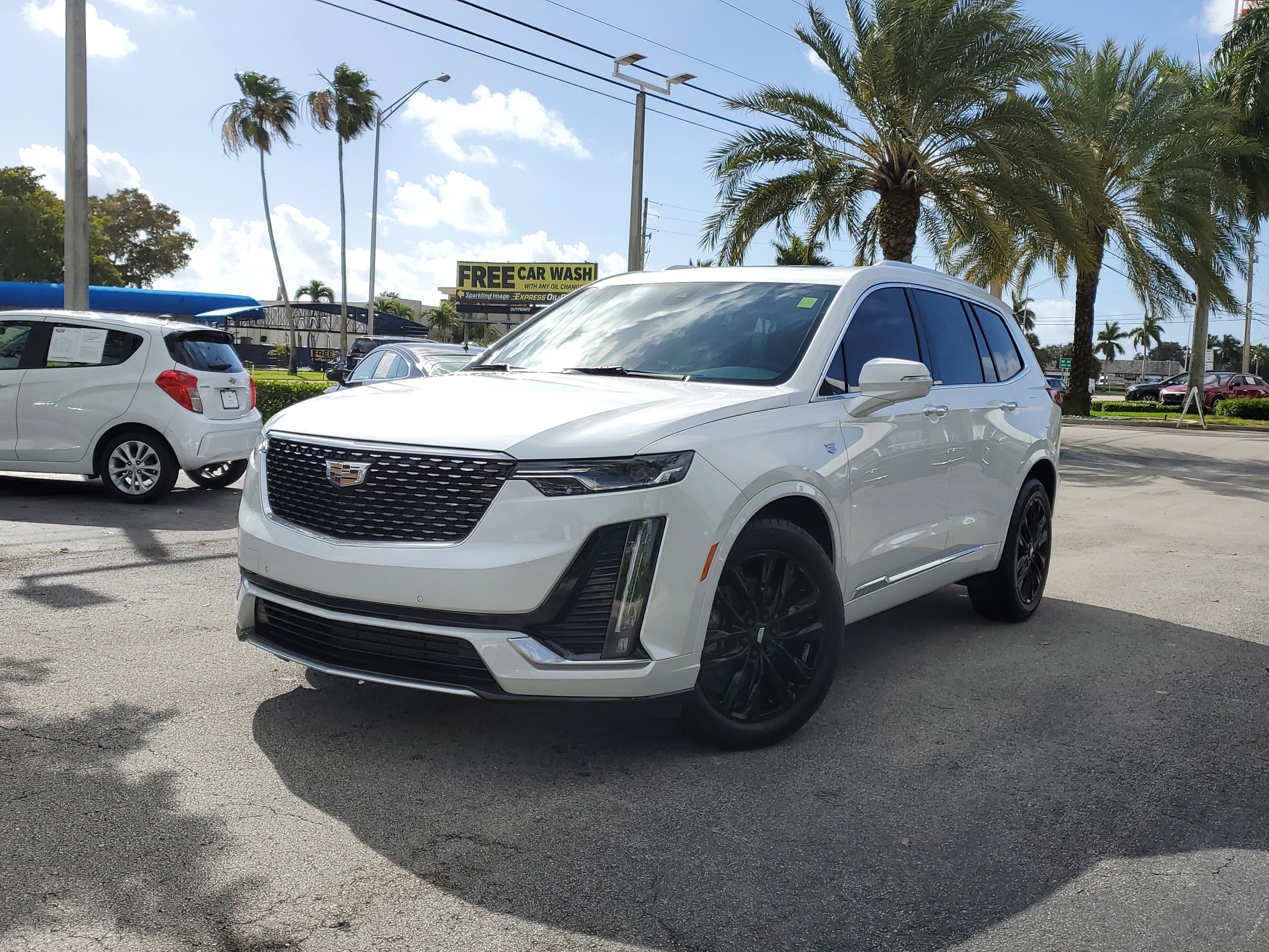 2023 Cadillac XT6 Premium Luxury