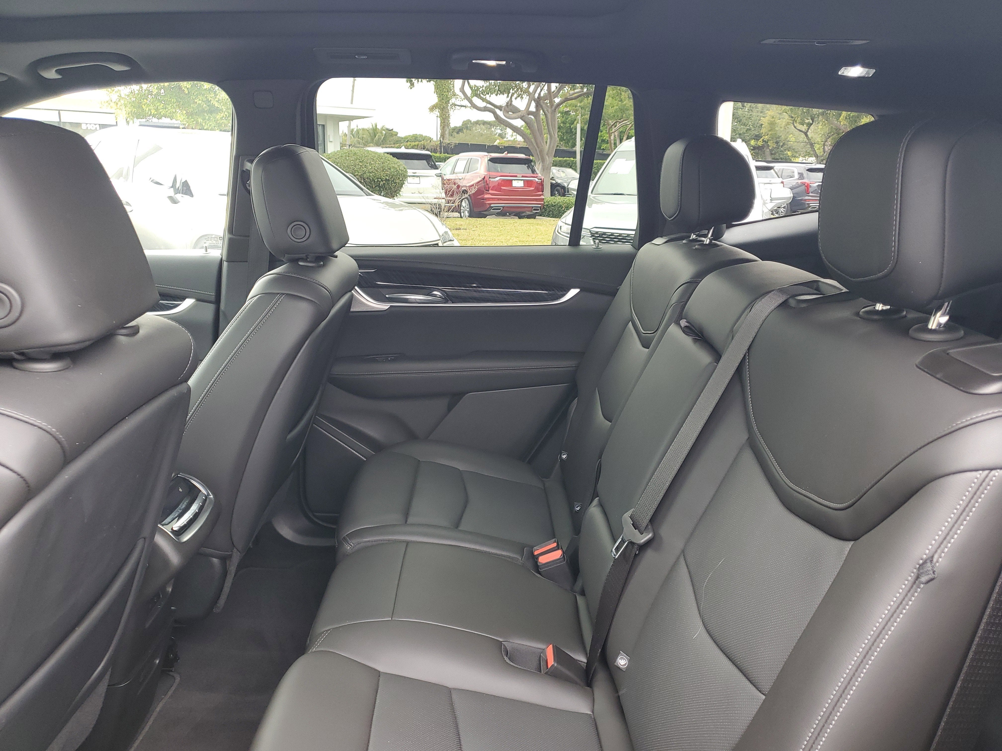 2023 Cadillac XT6 Premium Luxury