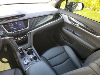 2024 Cadillac XT6 Premium Luxury