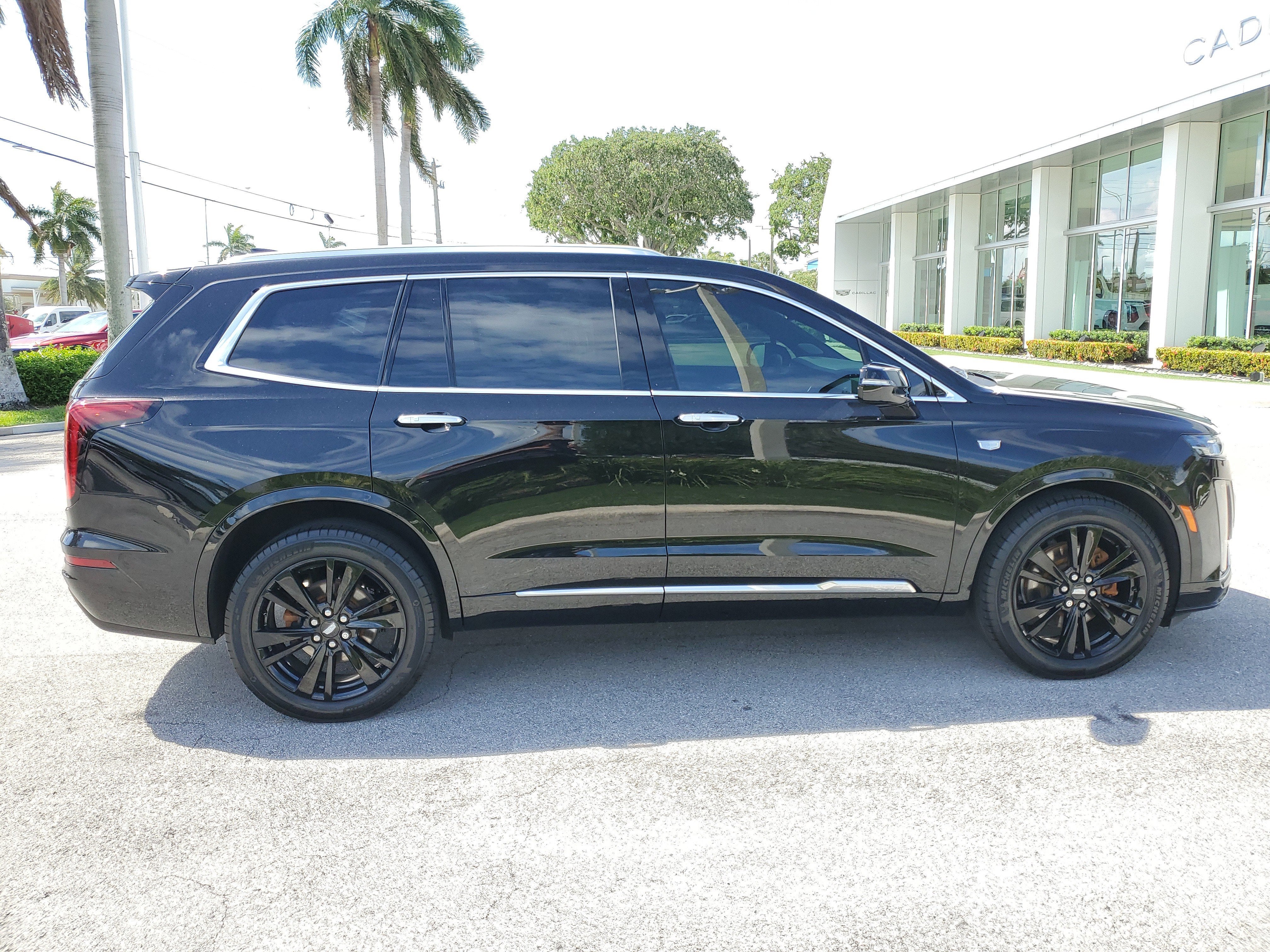 2024 Cadillac XT6 Premium Luxury