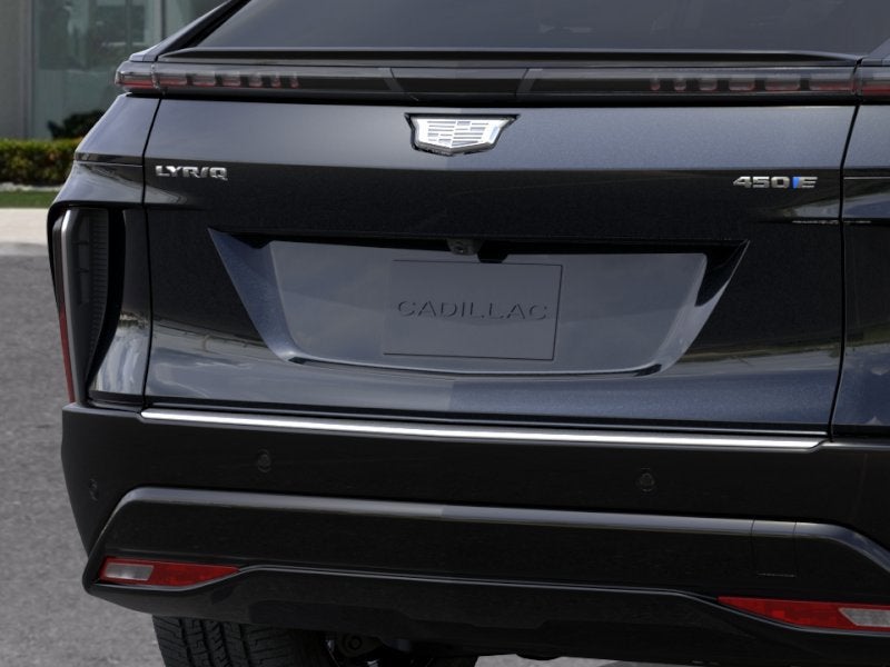 2025 Cadillac LYRIQ Luxury 1