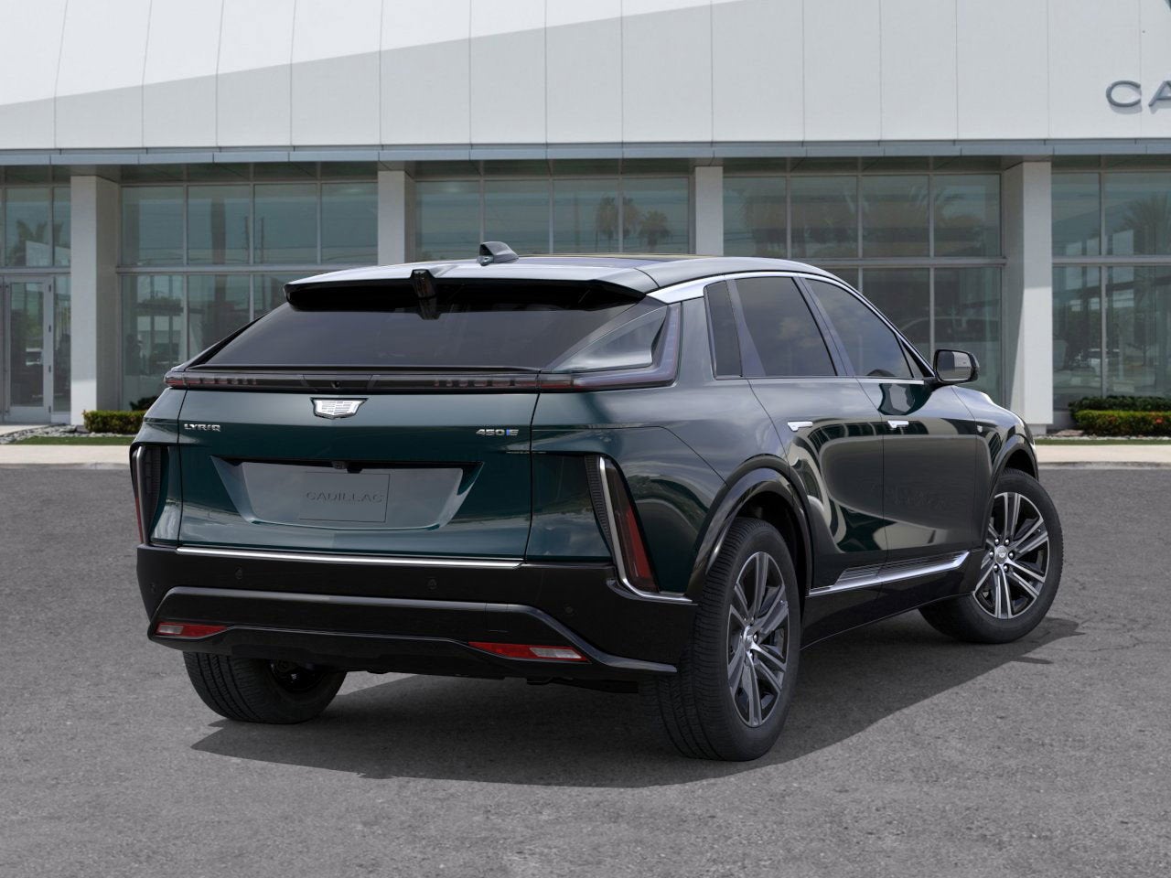 2025 Cadillac LYRIQ Luxury 2