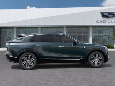 2025 Cadillac LYRIQ Luxury 2