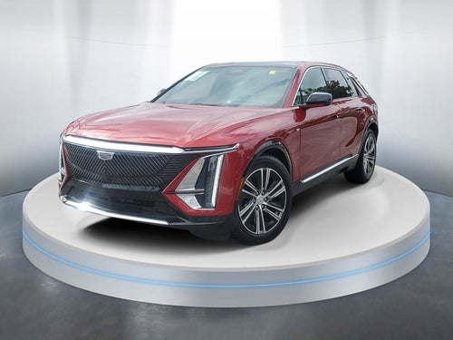 2024 Cadillac LYRIQ Luxury 2