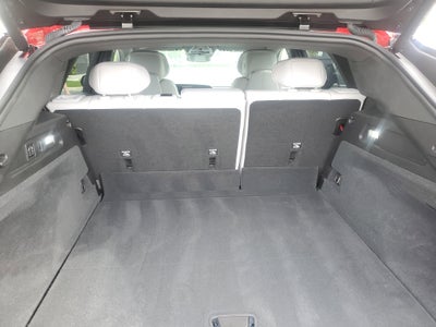 2024 Cadillac LYRIQ Luxury 2