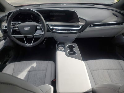 2024 Cadillac LYRIQ Luxury 2