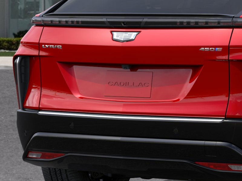 2025 Cadillac LYRIQ Luxury 2