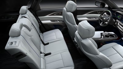 2025 Cadillac LYRIQ Luxury 2