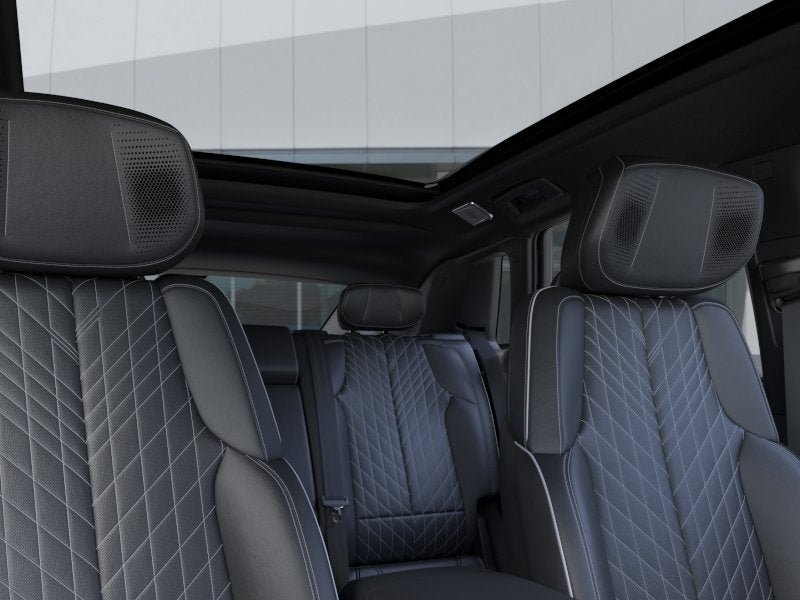 2027 Cadillac LYRIQ Signature Luxury
