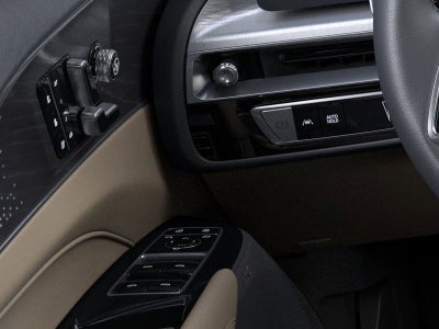 2025 Cadillac LYRIQ Sport 3