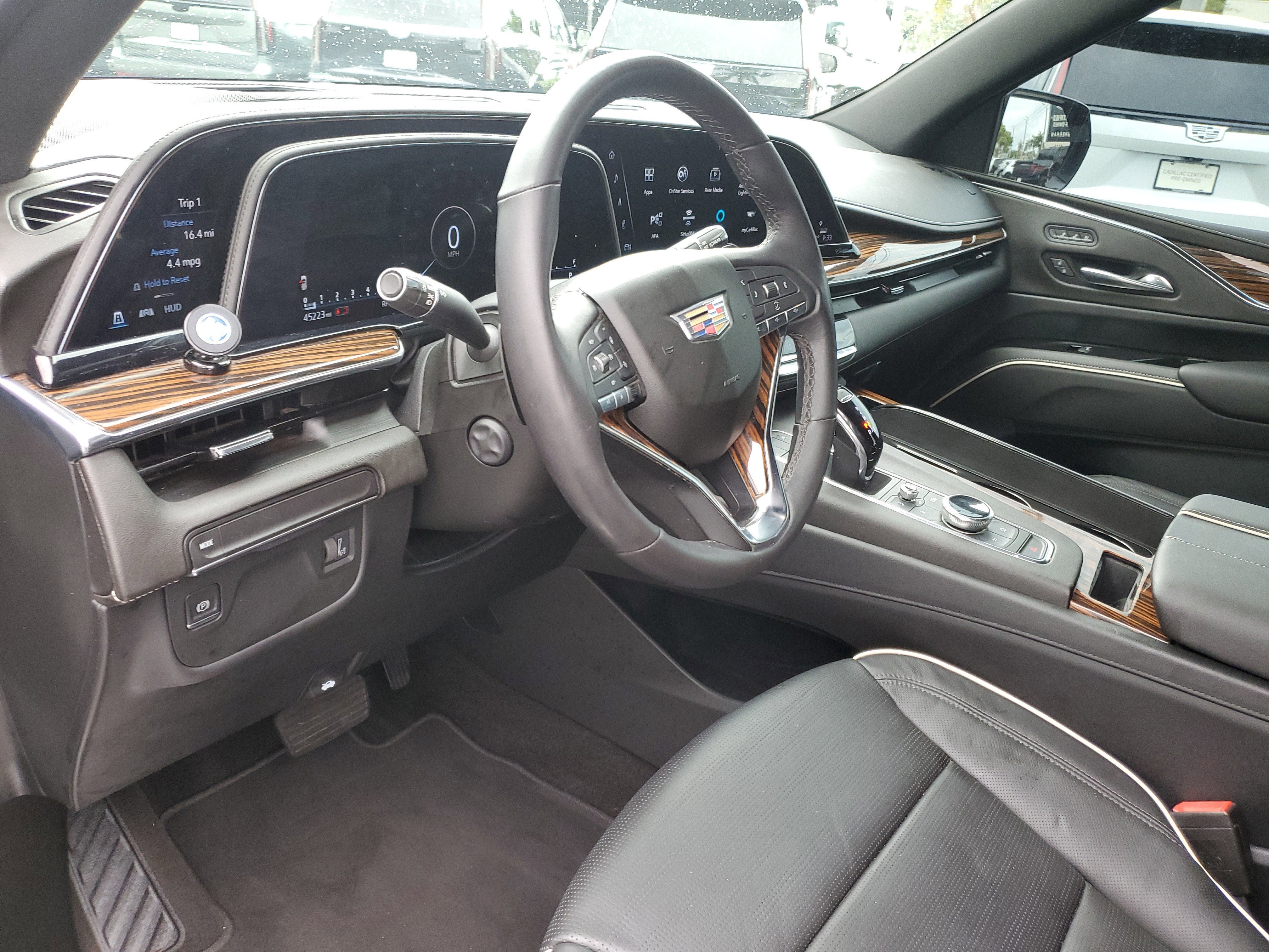2021 Cadillac Escalade Premium Luxury