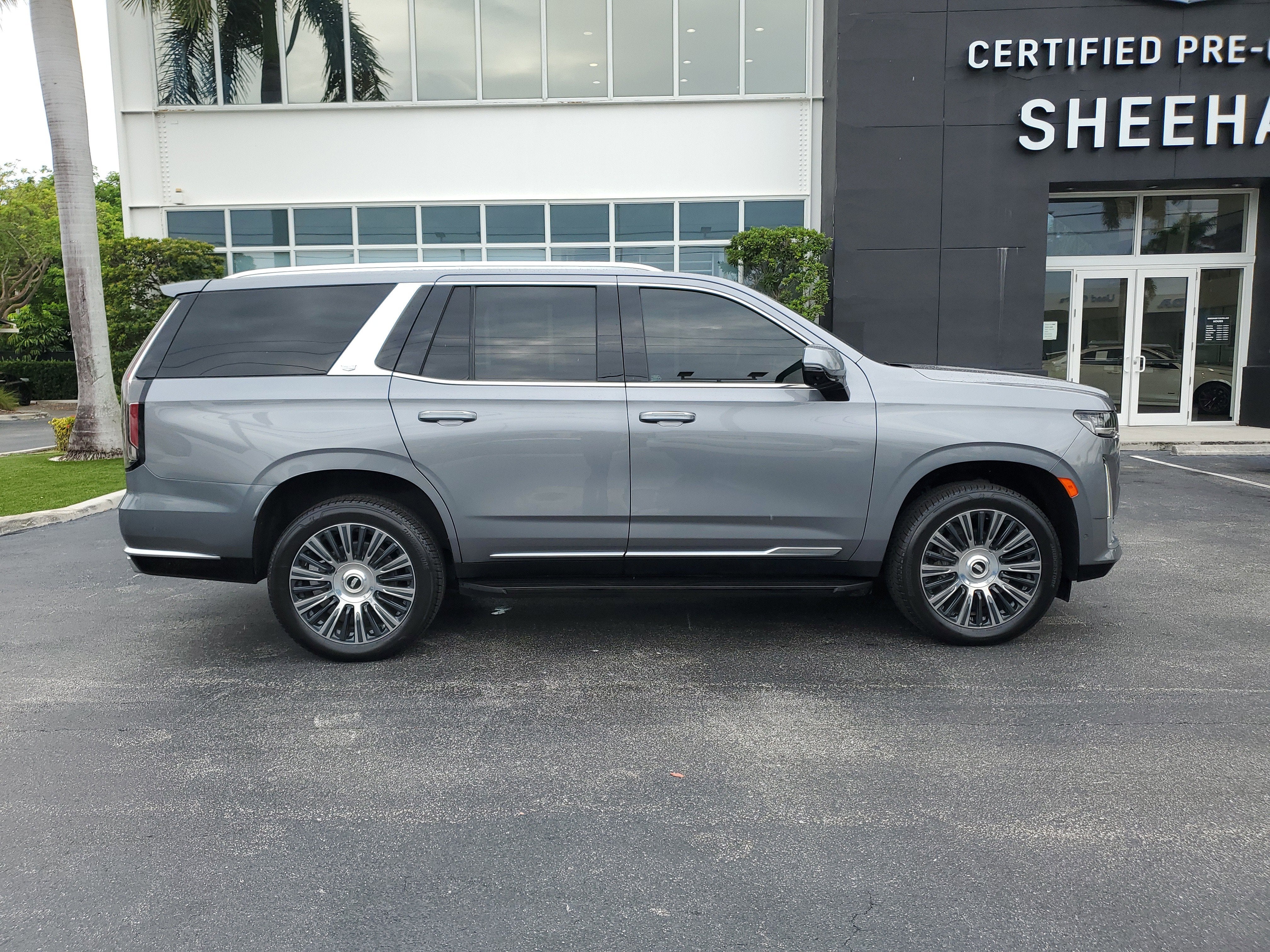2021 Cadillac Escalade Premium Luxury