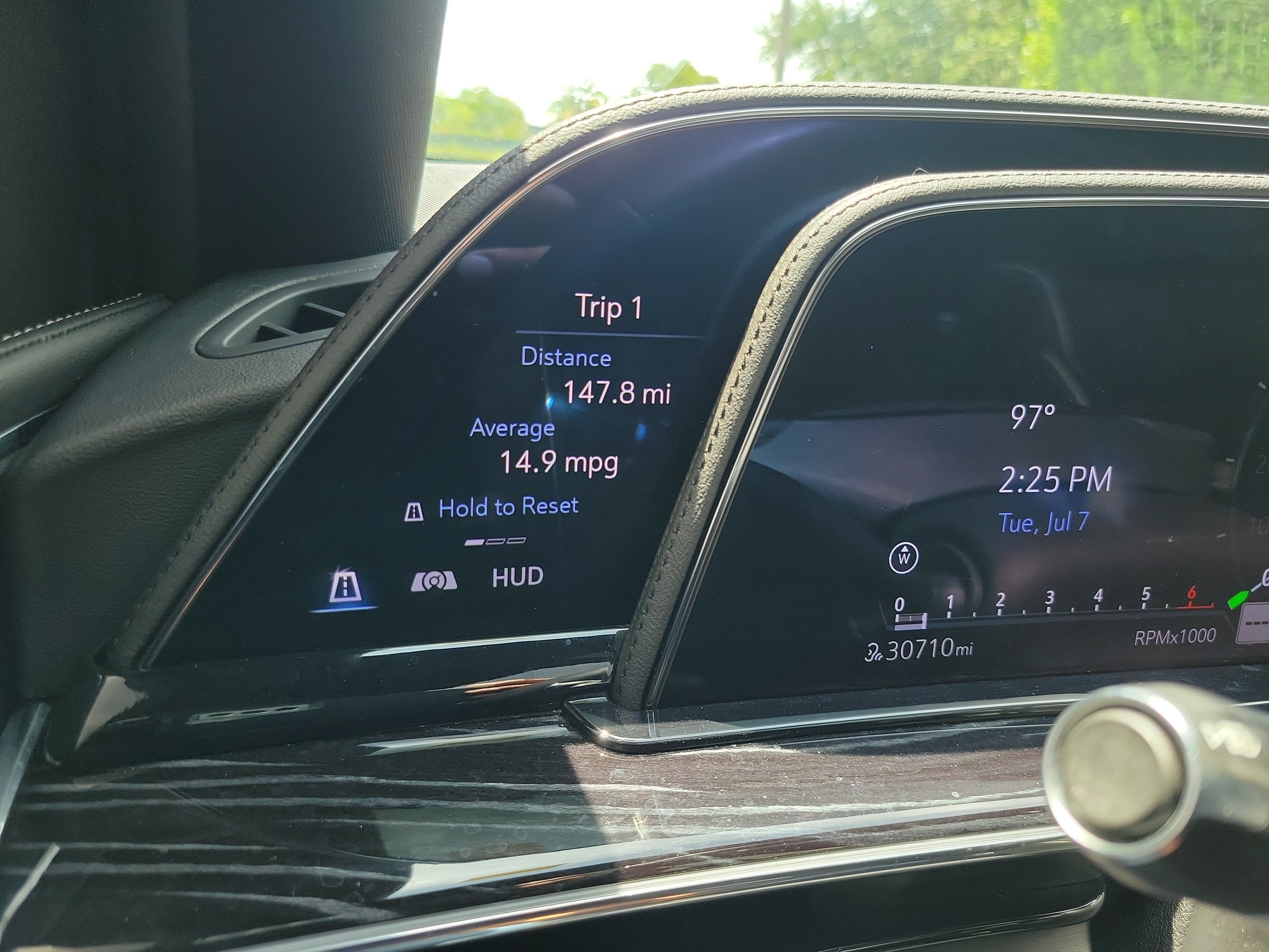 2022 Cadillac Escalade Sport
