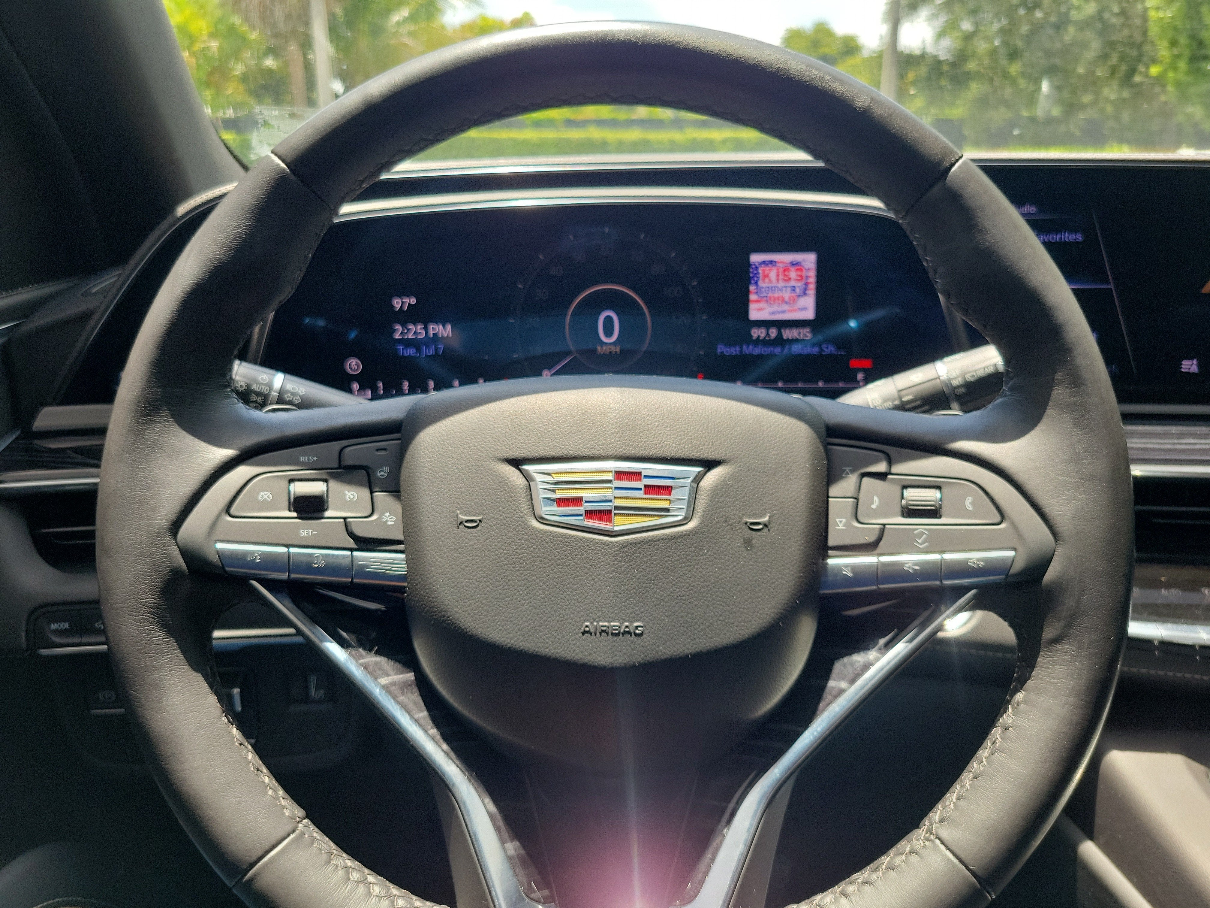 2022 Cadillac Escalade Sport