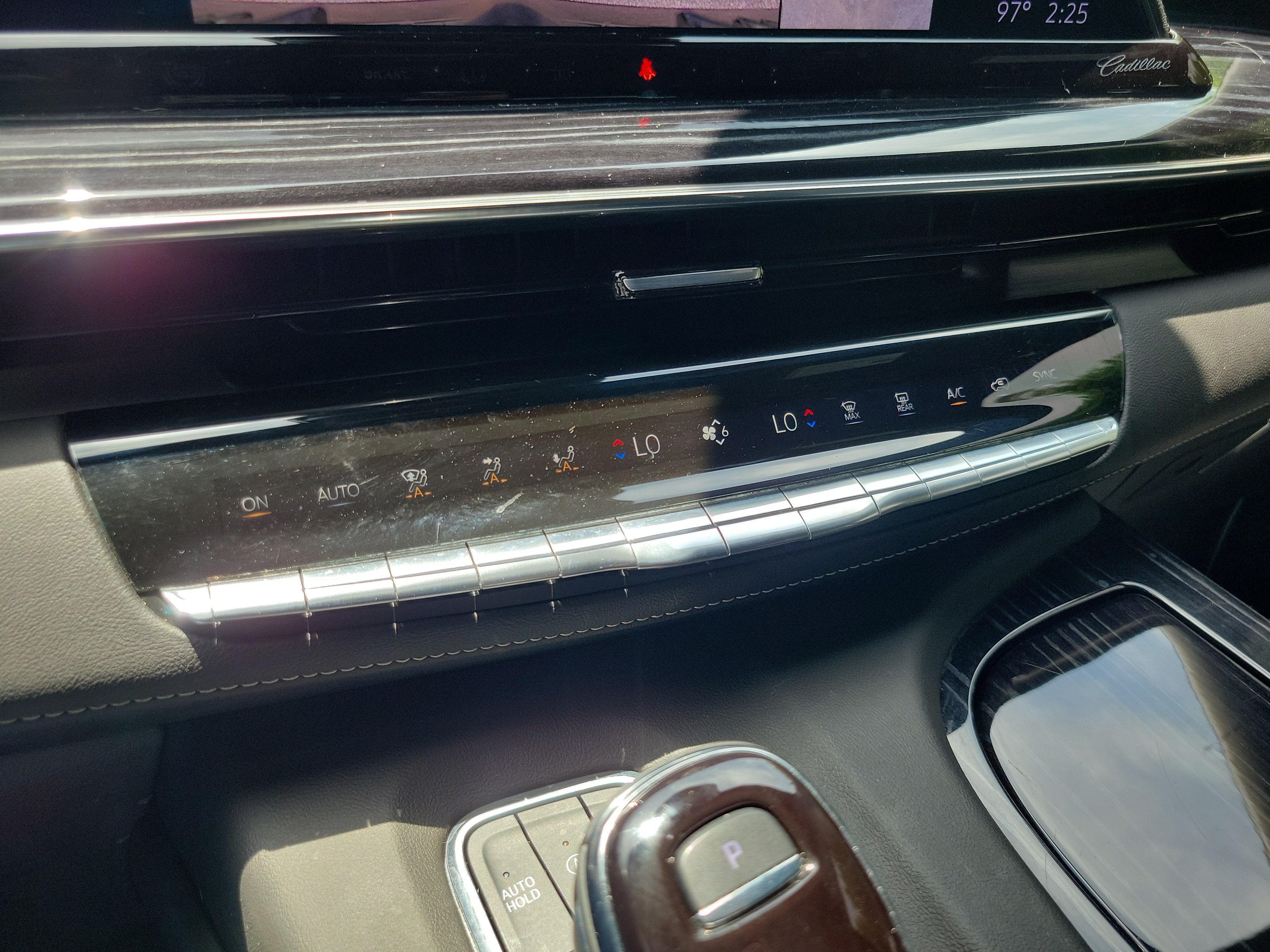2022 Cadillac Escalade Sport