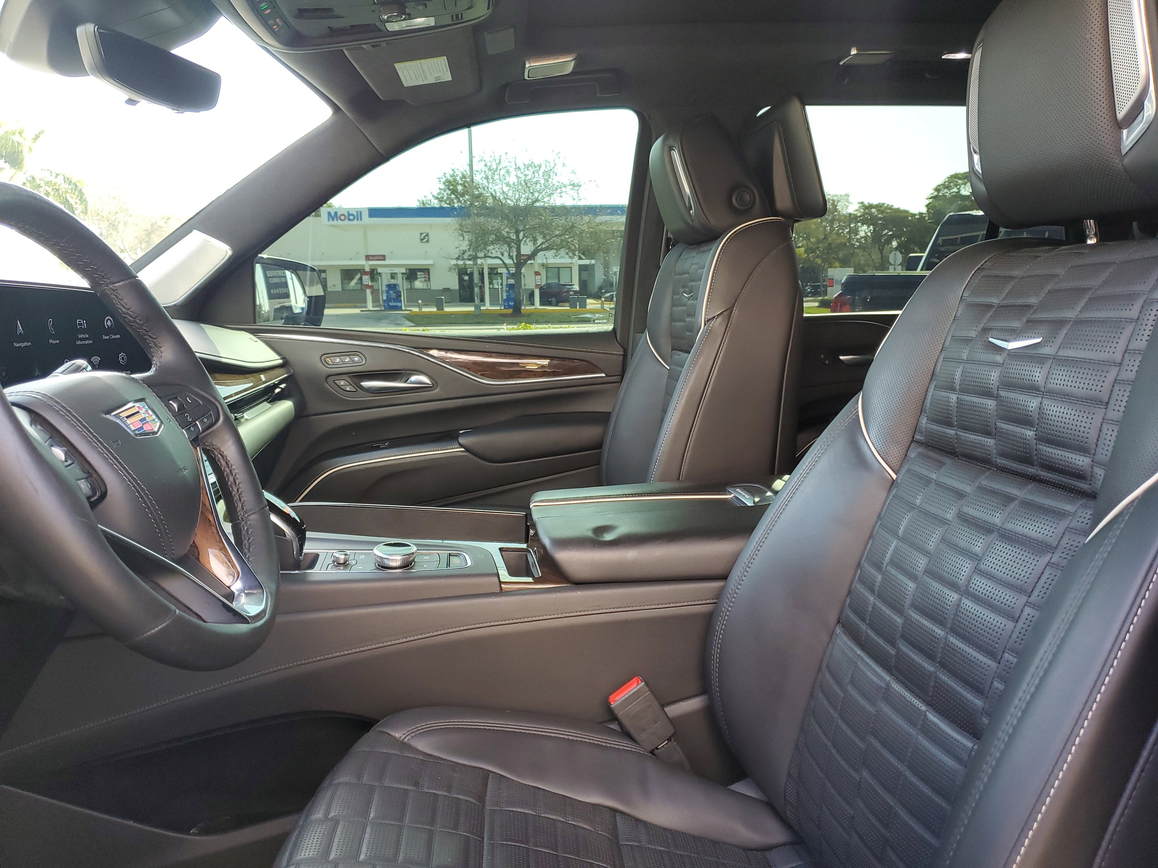 2021 Cadillac Escalade Sport Platinum