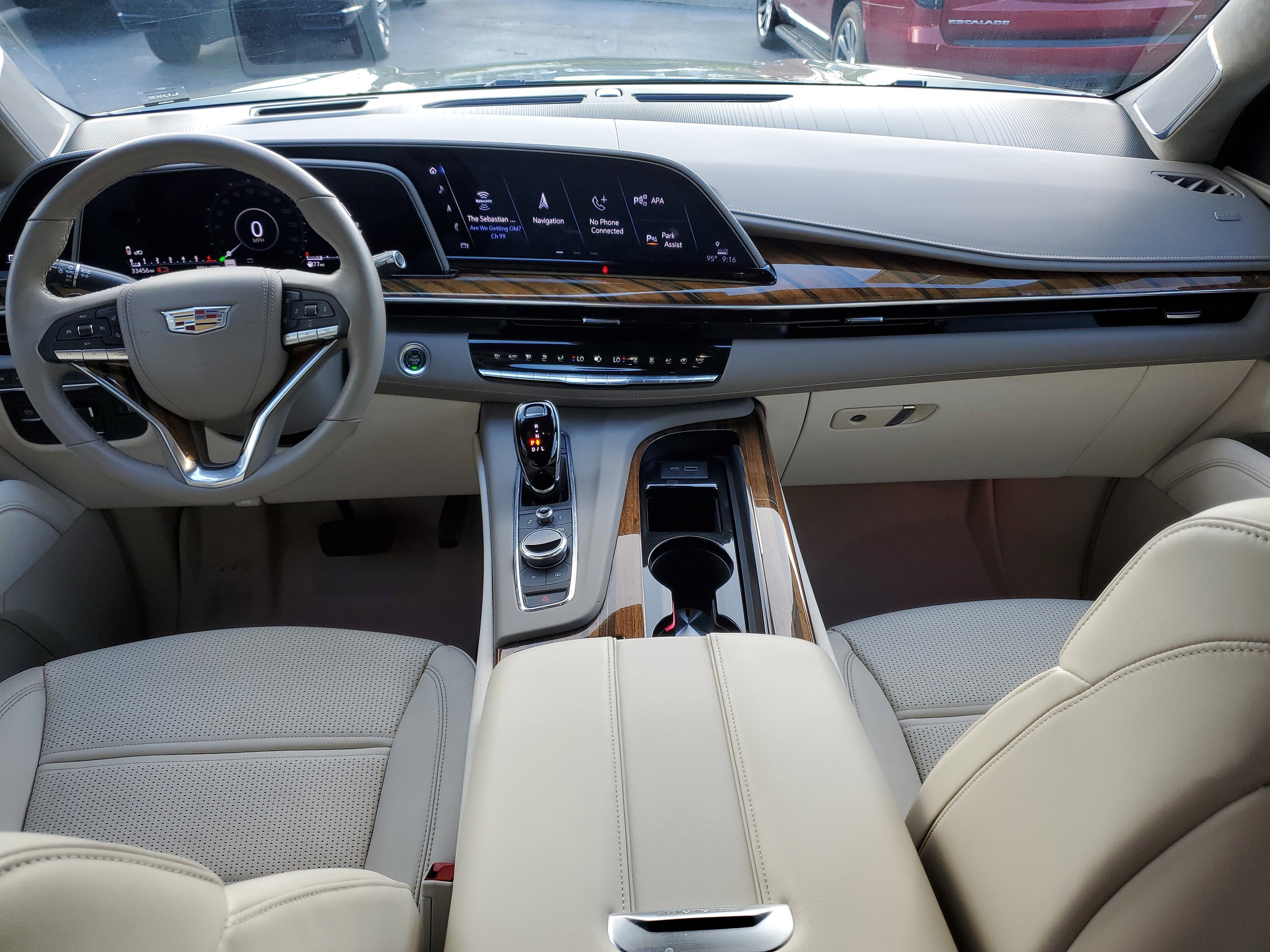 2023 Cadillac Escalade ESV Sport Platinum
