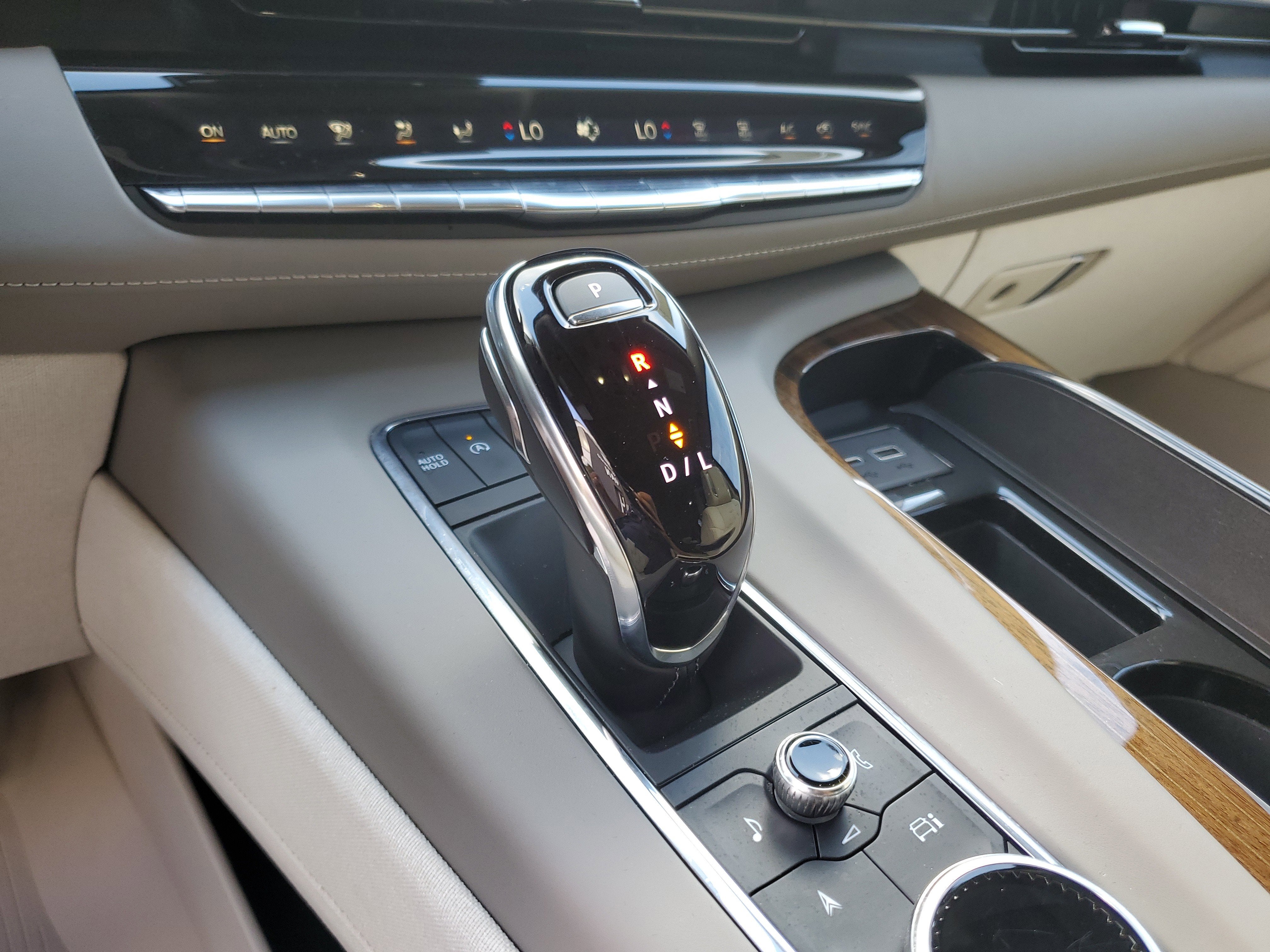 2023 Cadillac Escalade ESV Sport Platinum