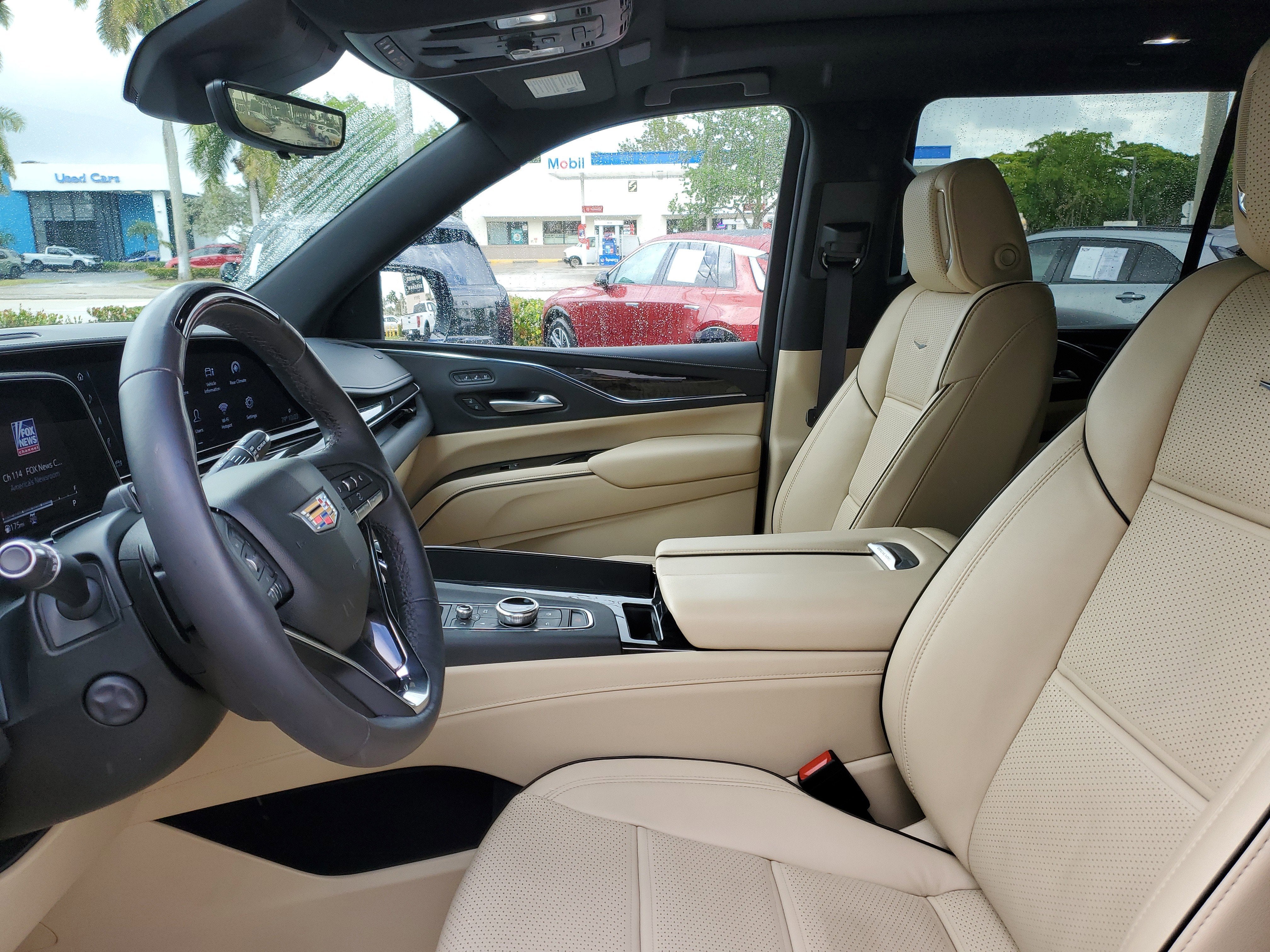 2024 Cadillac Escalade Premium Luxury