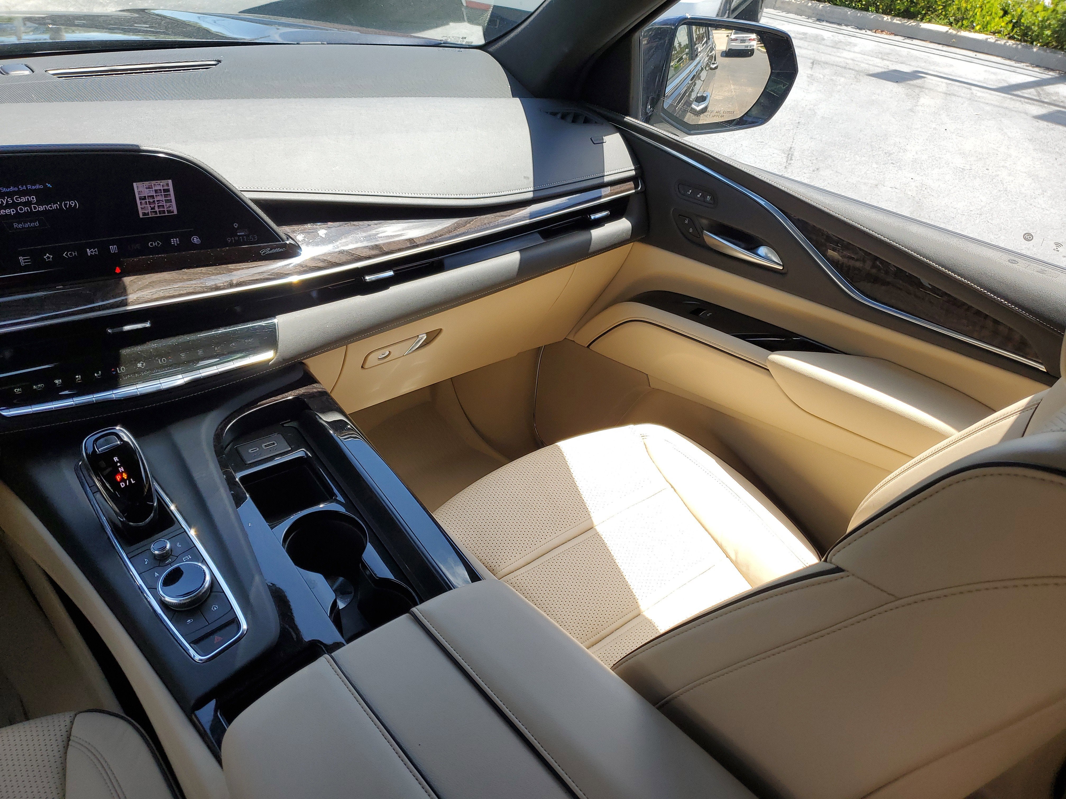 2023 Cadillac Escalade Premium Luxury