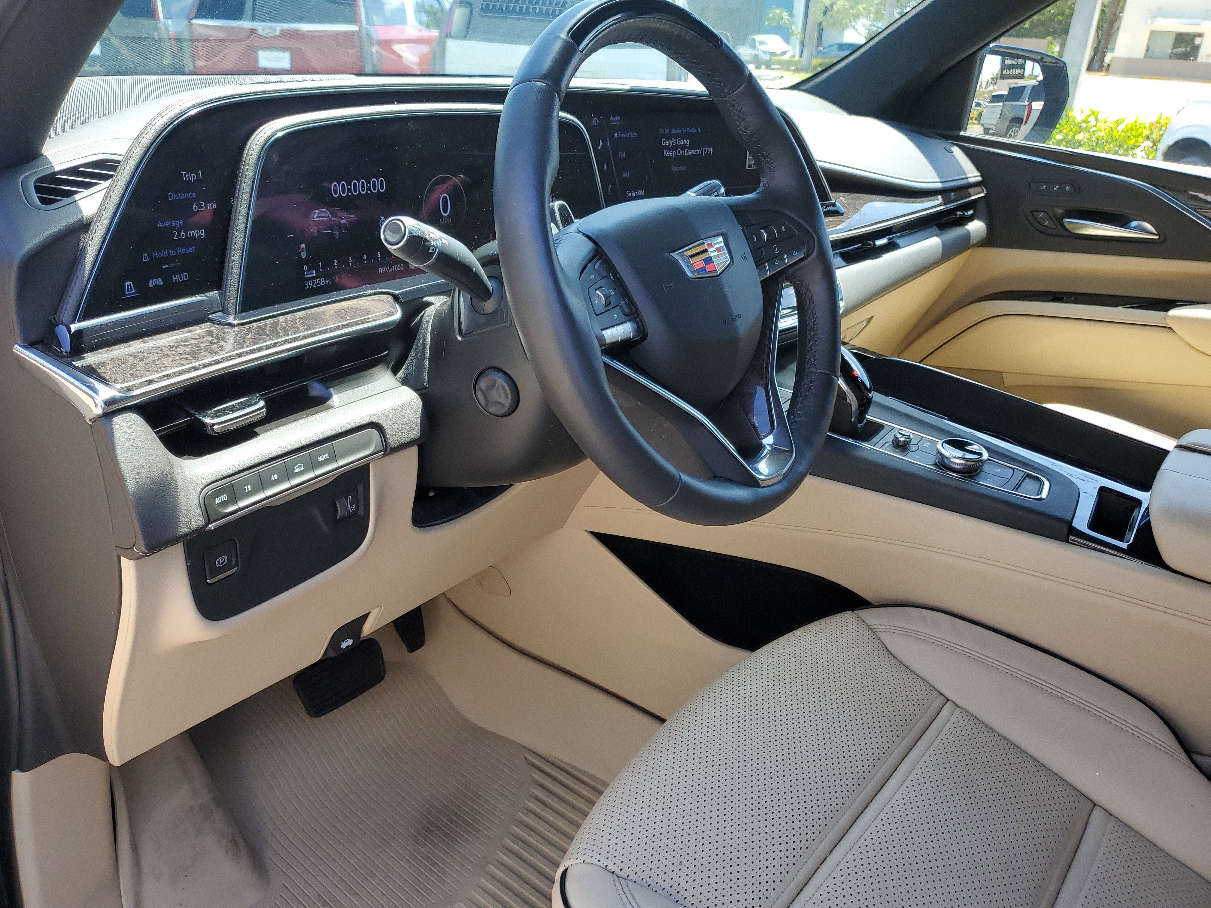 2023 Cadillac Escalade Premium Luxury