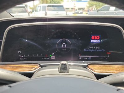 2023 Cadillac Escalade Premium Luxury