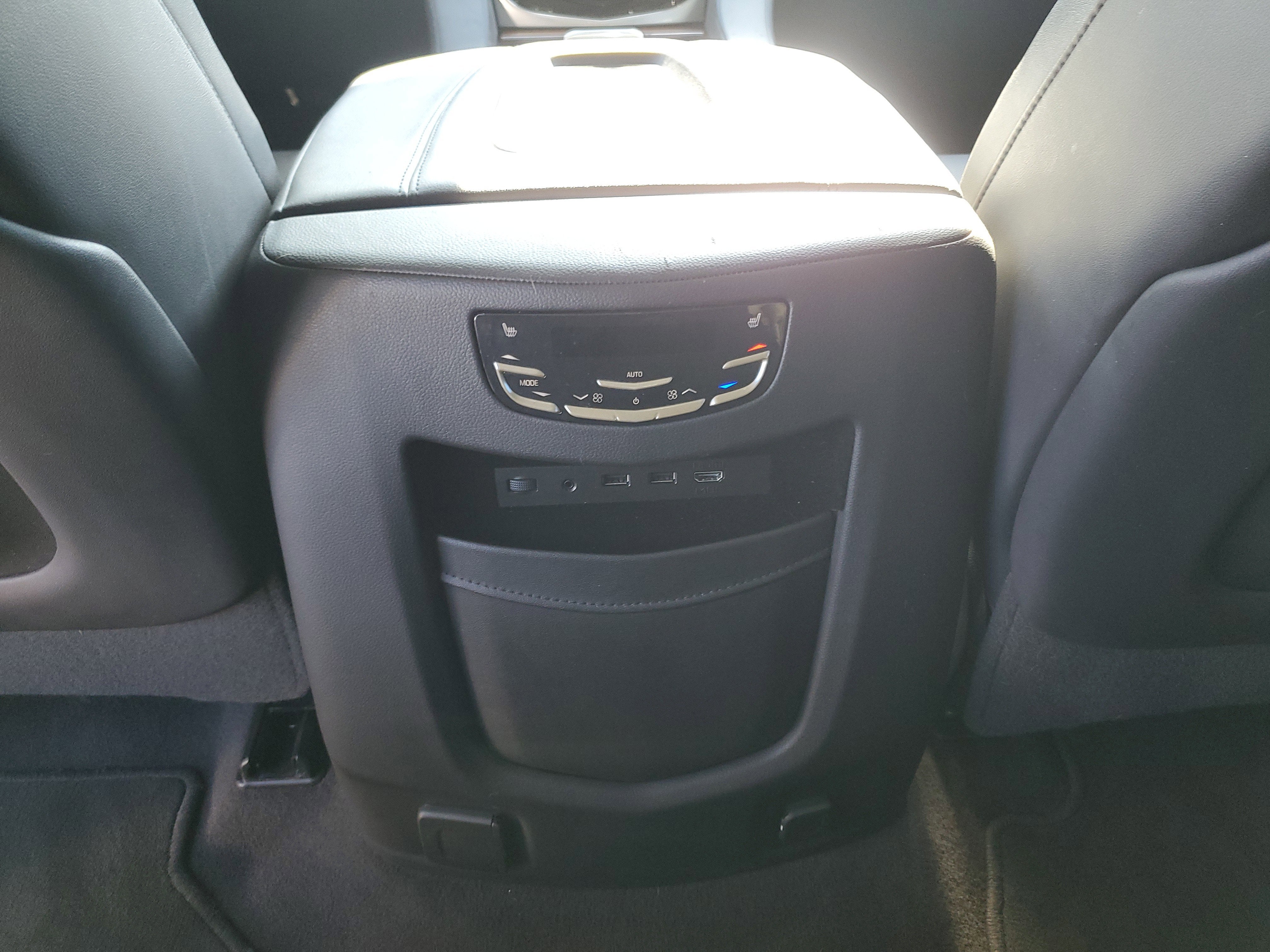 2020 Cadillac Escalade Premium Luxury