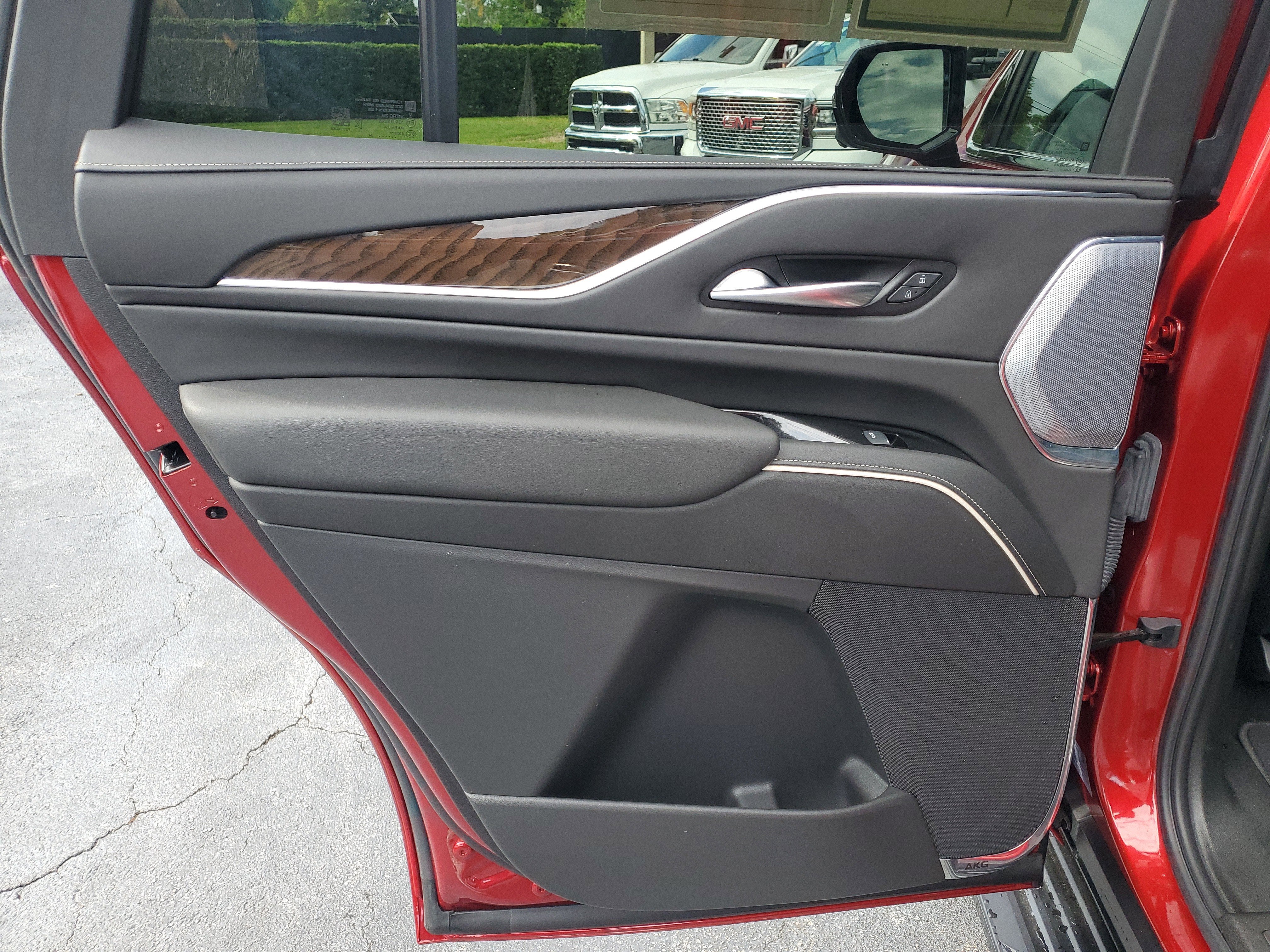 2024 Cadillac Escalade Premium Luxury Platinum