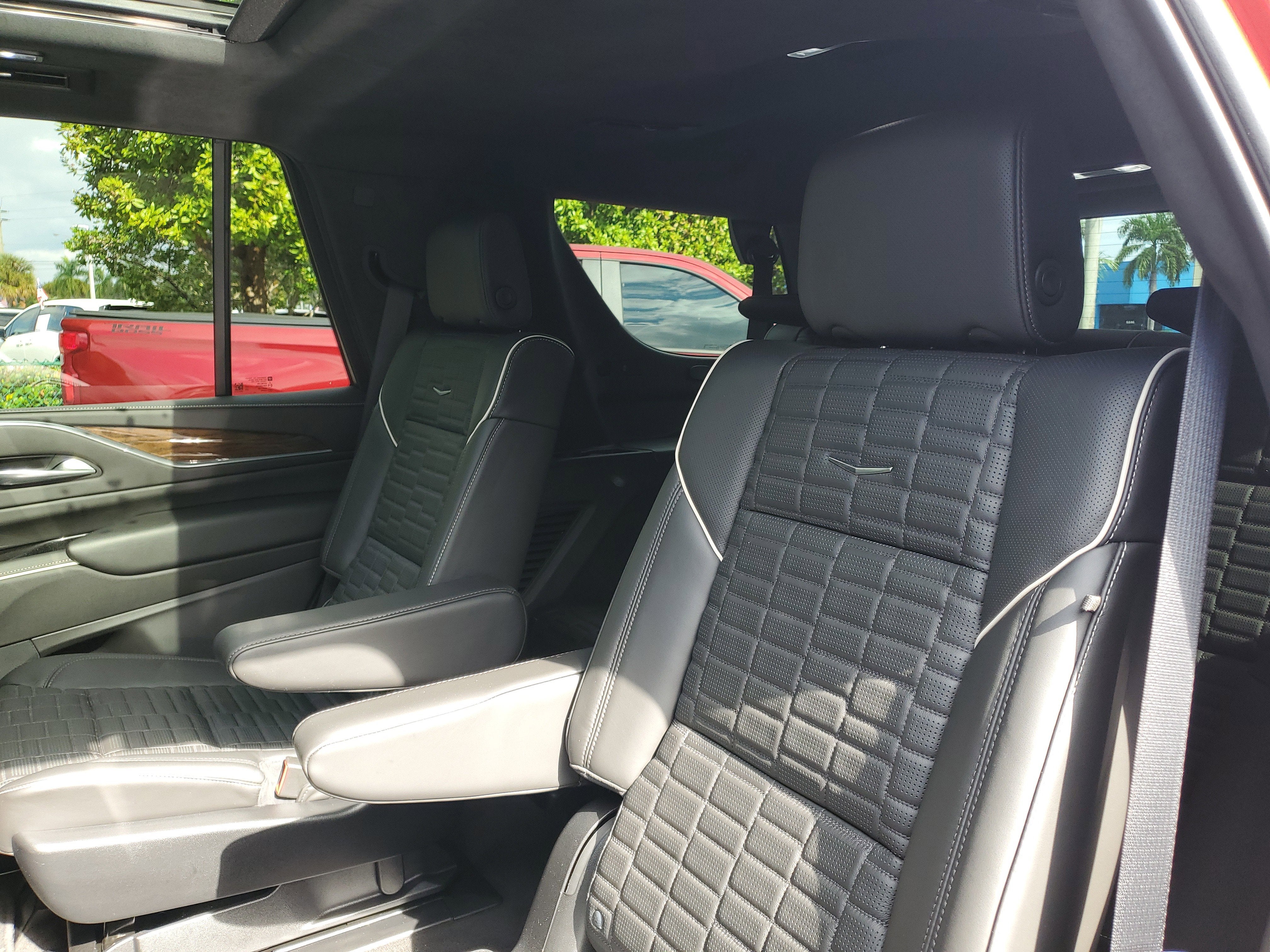 2024 Cadillac Escalade Premium Luxury Platinum