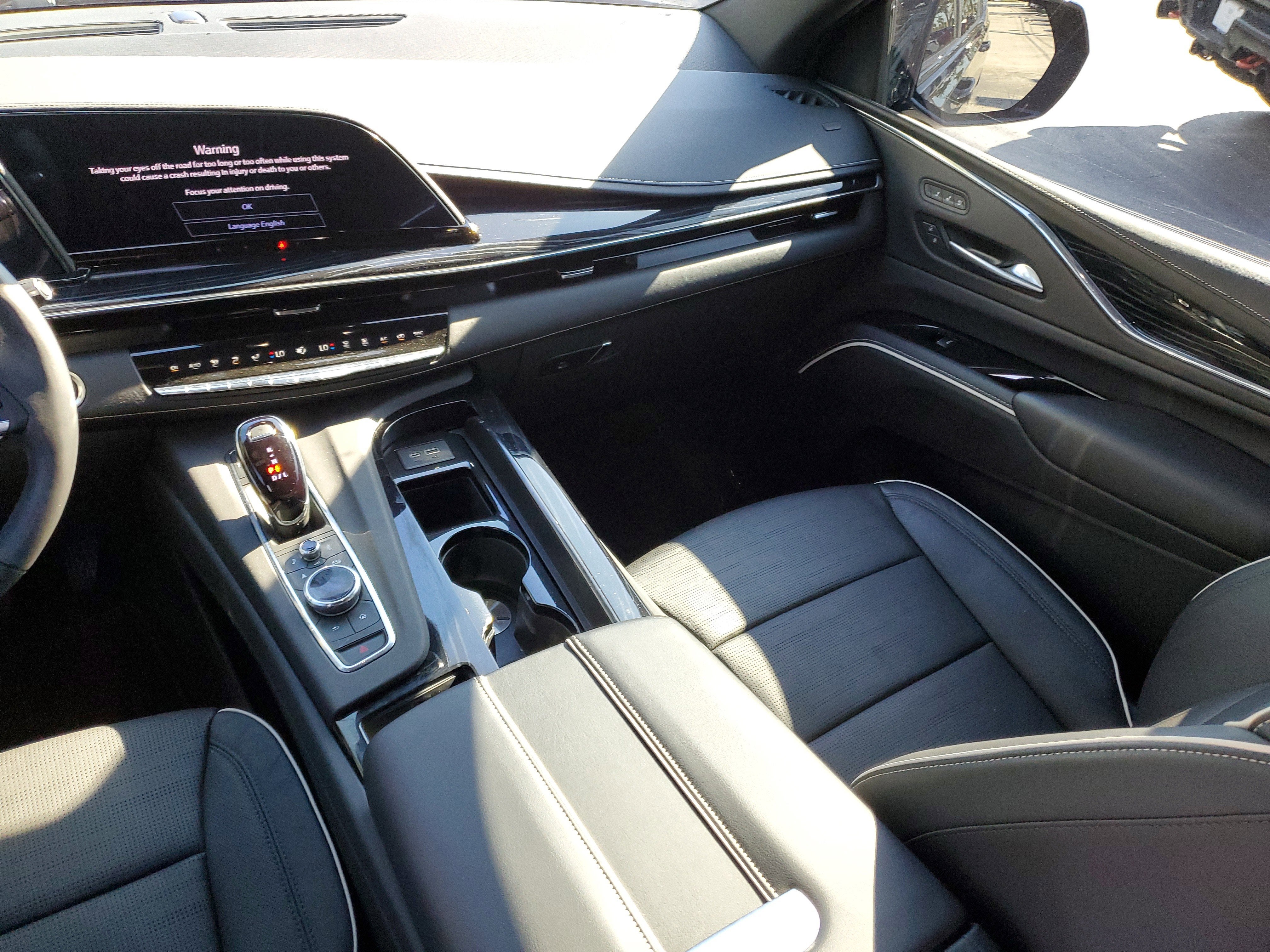 2023 Cadillac Escalade Sport