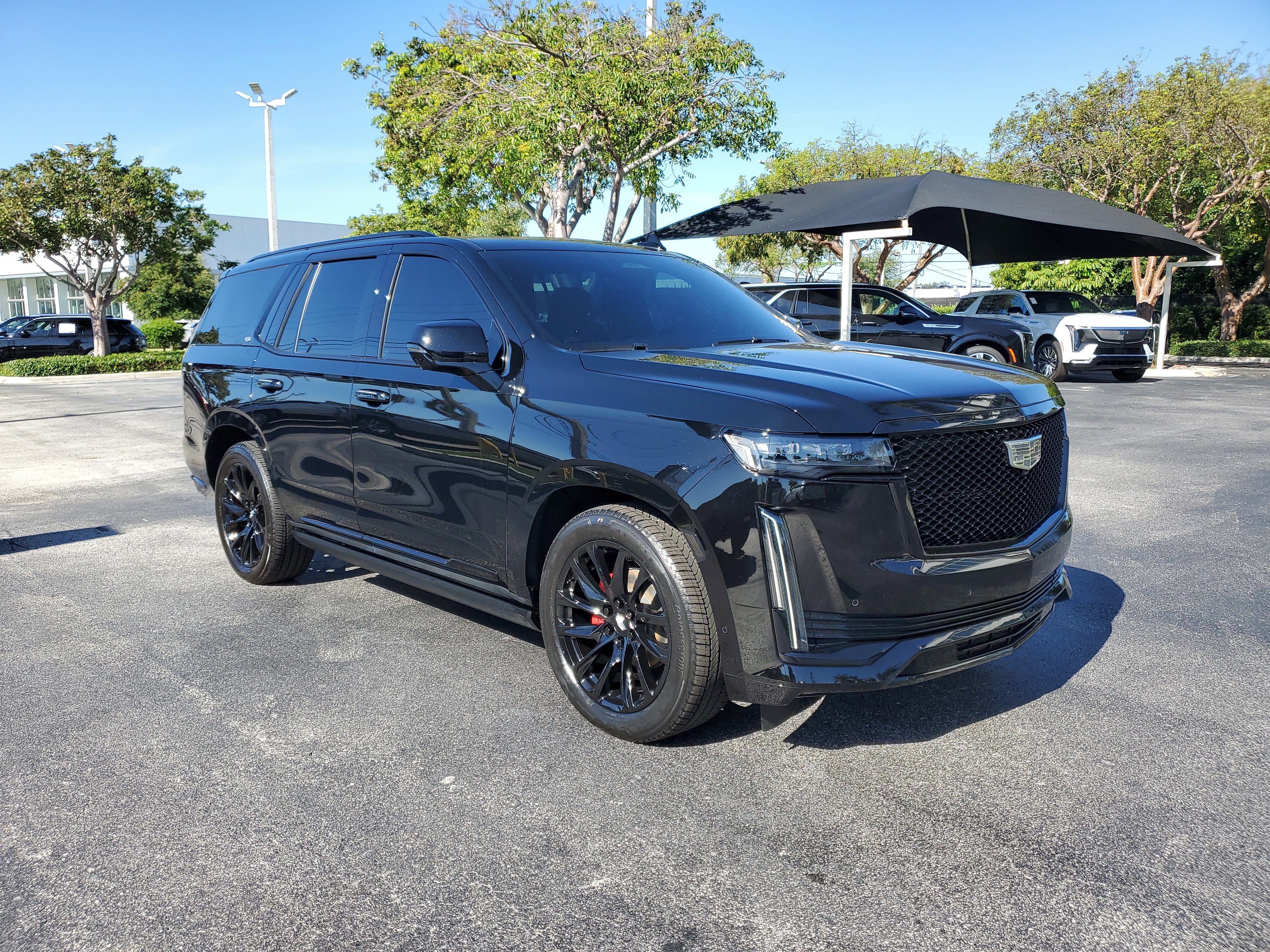 2023 Cadillac Escalade Sport