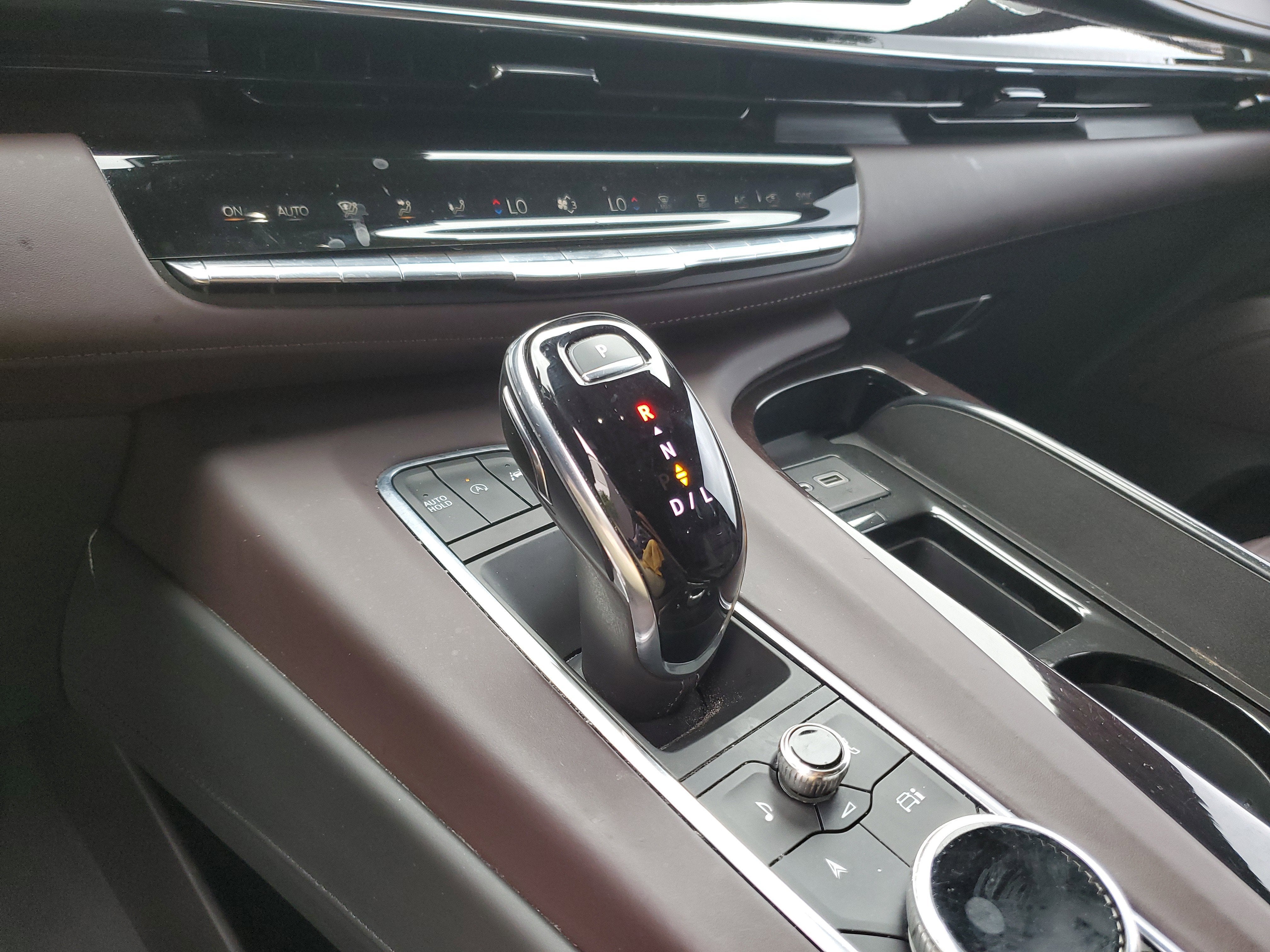 2022 Cadillac Escalade Sport Platinum