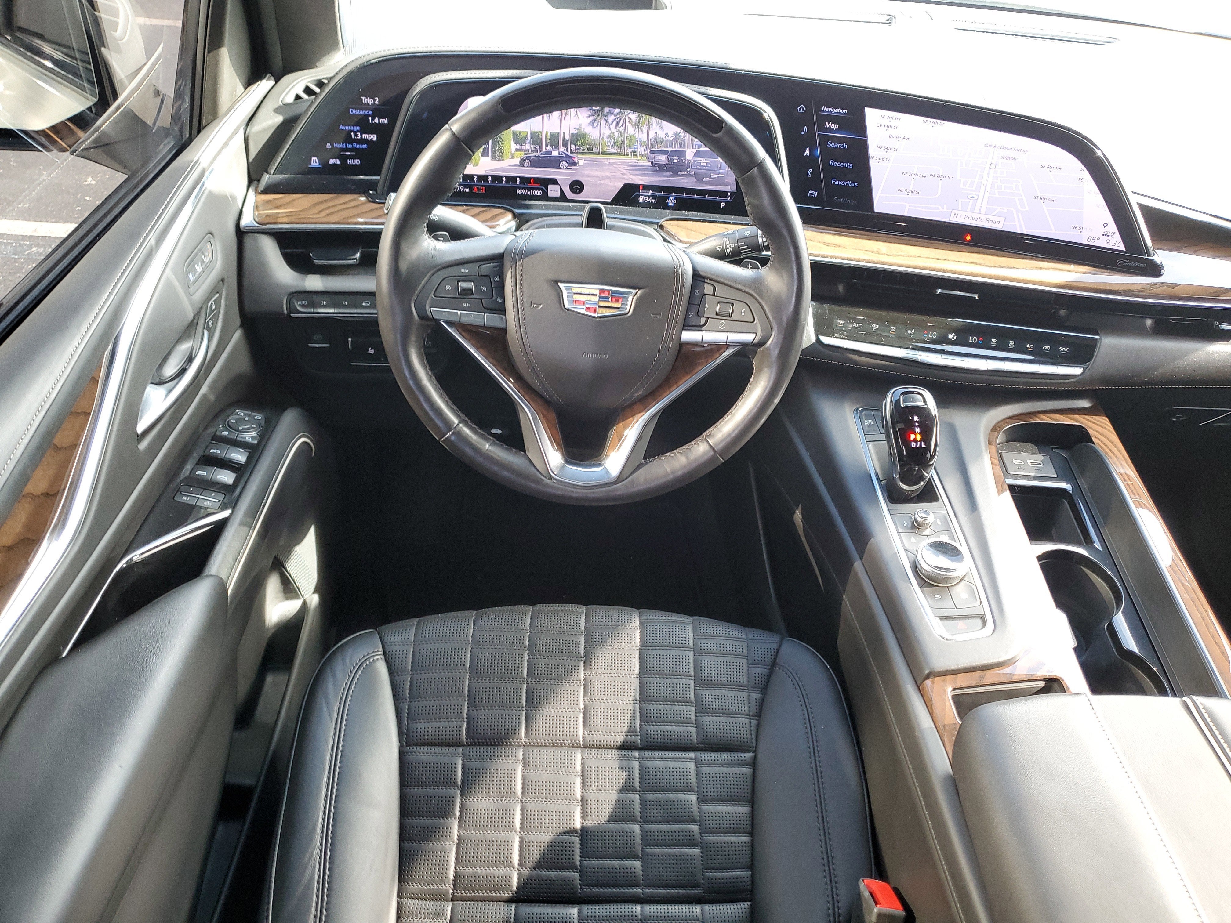 2023 Cadillac Escalade Sport Platinum